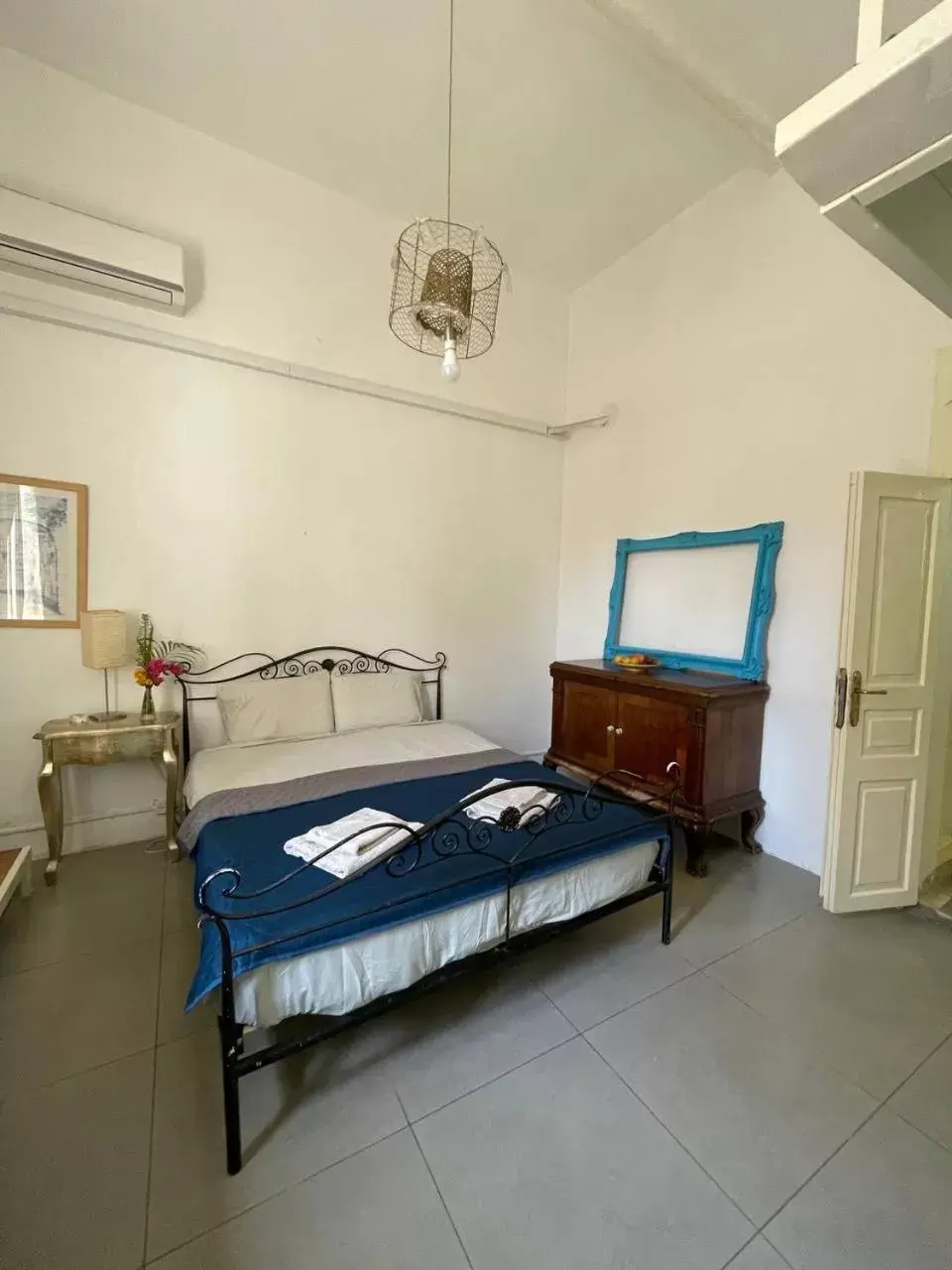 Studio - Split Level in Villa Marina Studio - Split Level in Villa Marina