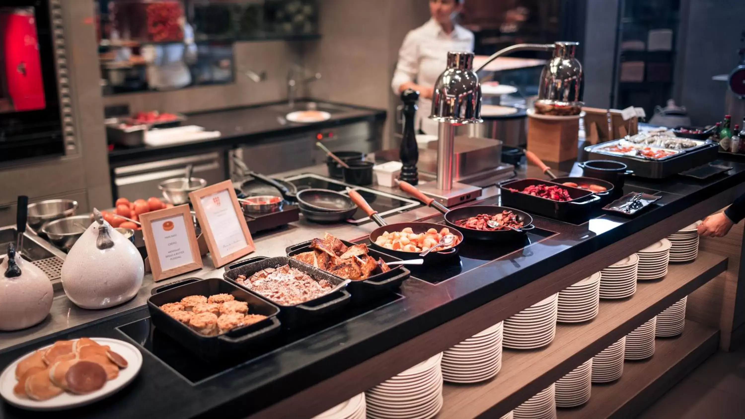 Breakfast in Le Parc Hôtel Obernai & Yonaguni Spa