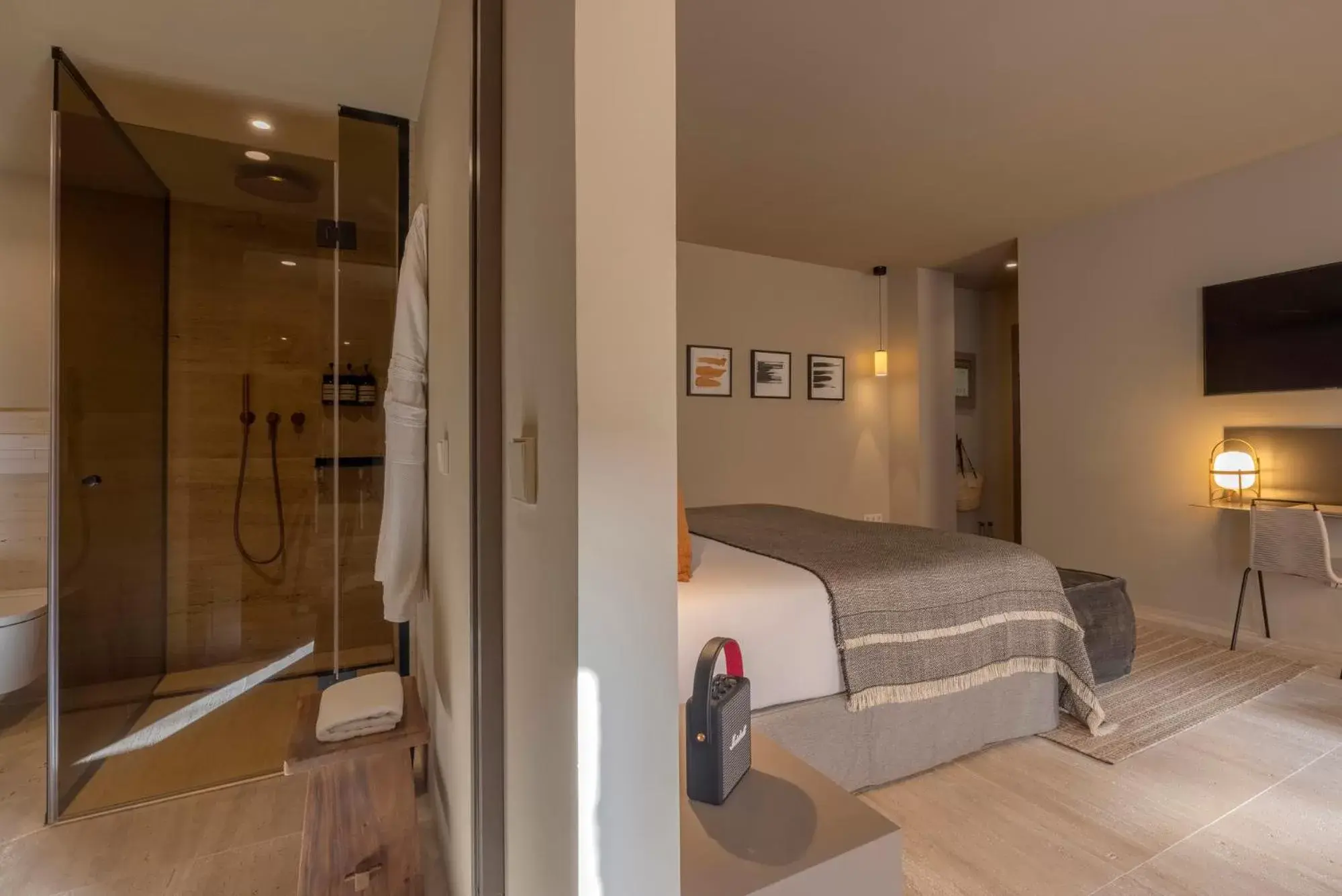 Bedroom, Bed in Can Aulí Luxury Retreat - Adults Only