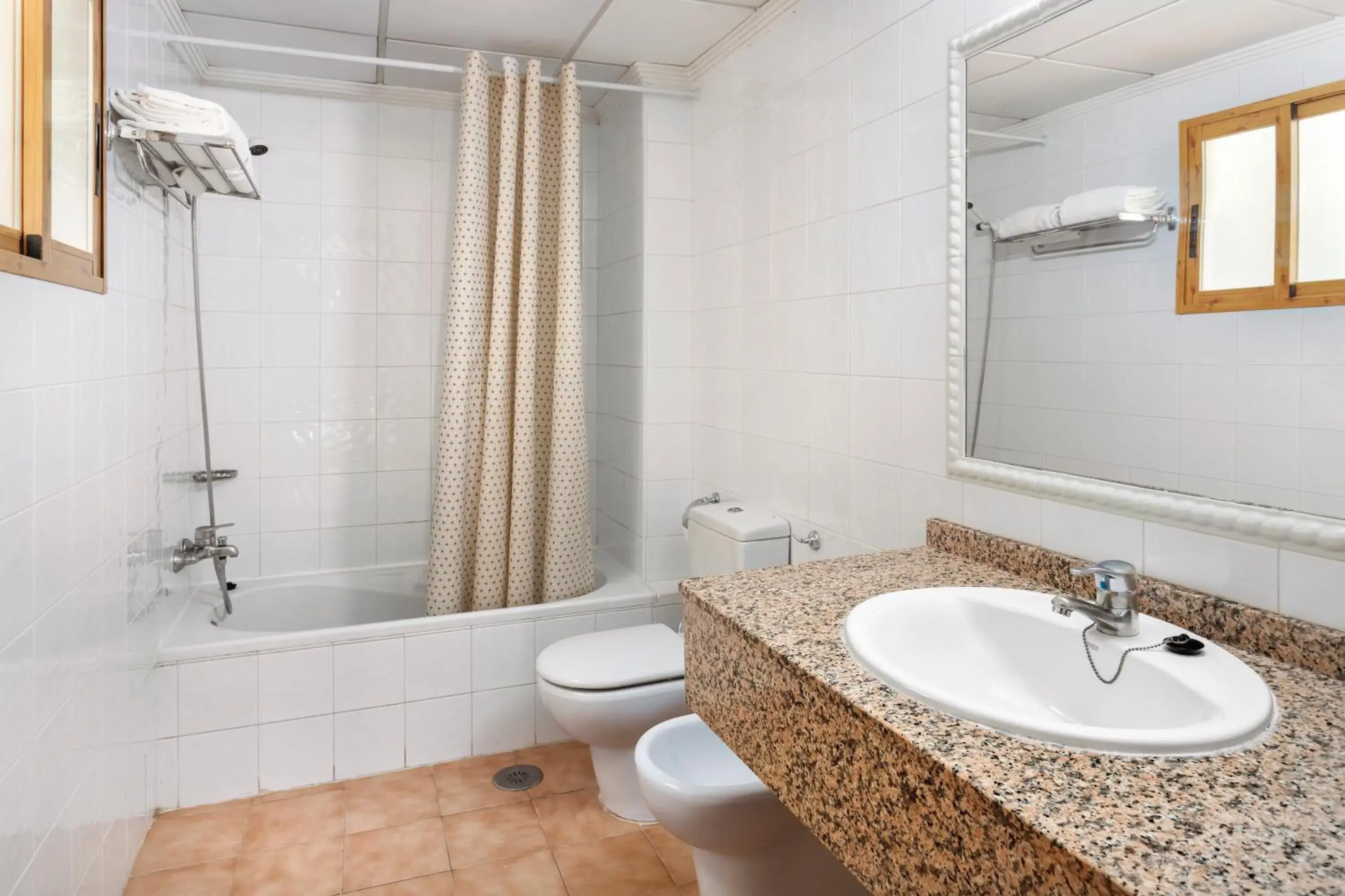 Bathroom in Hotel Andalucia
