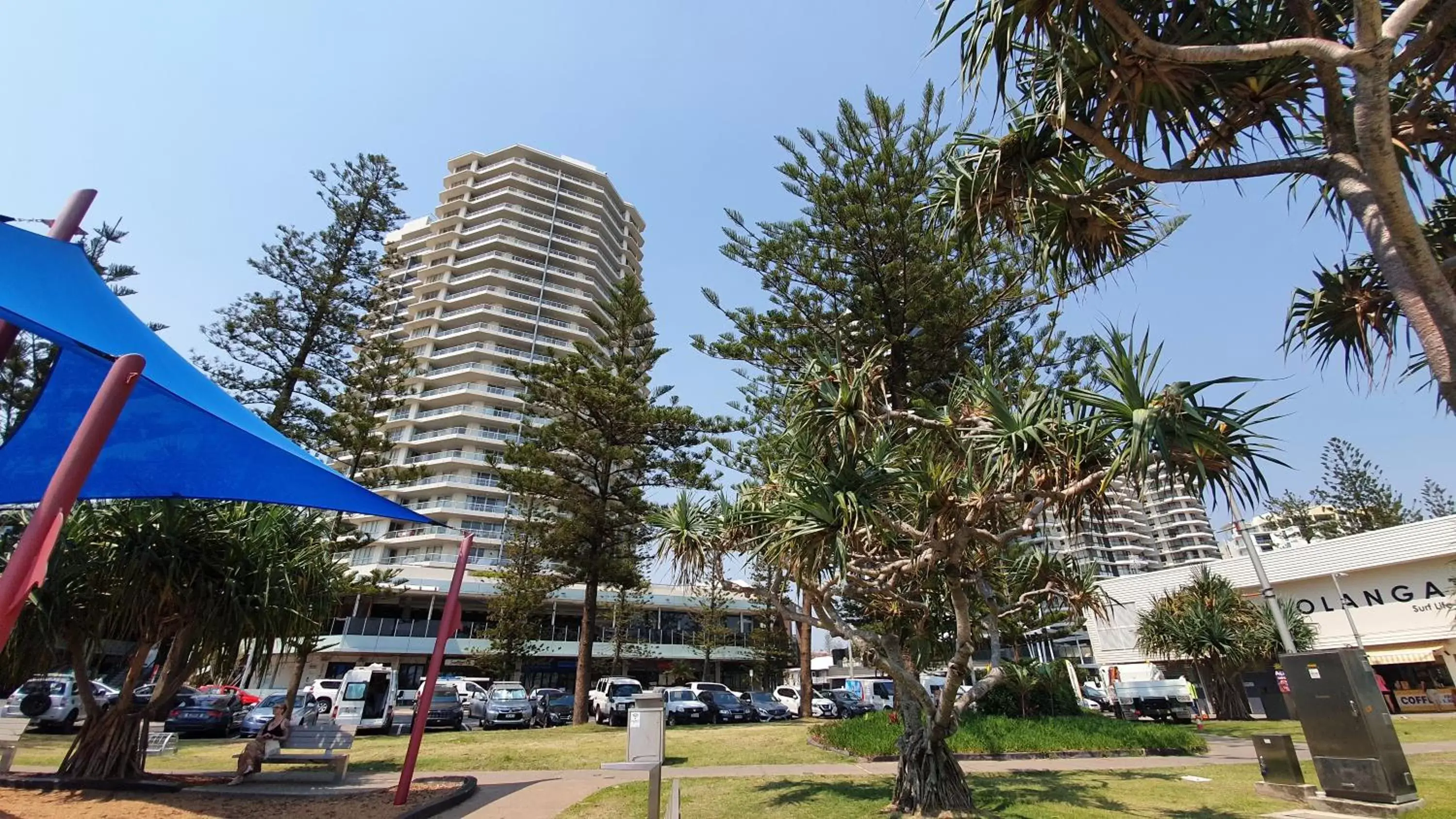 Neighbourhood, Property Building in Points North Apartments