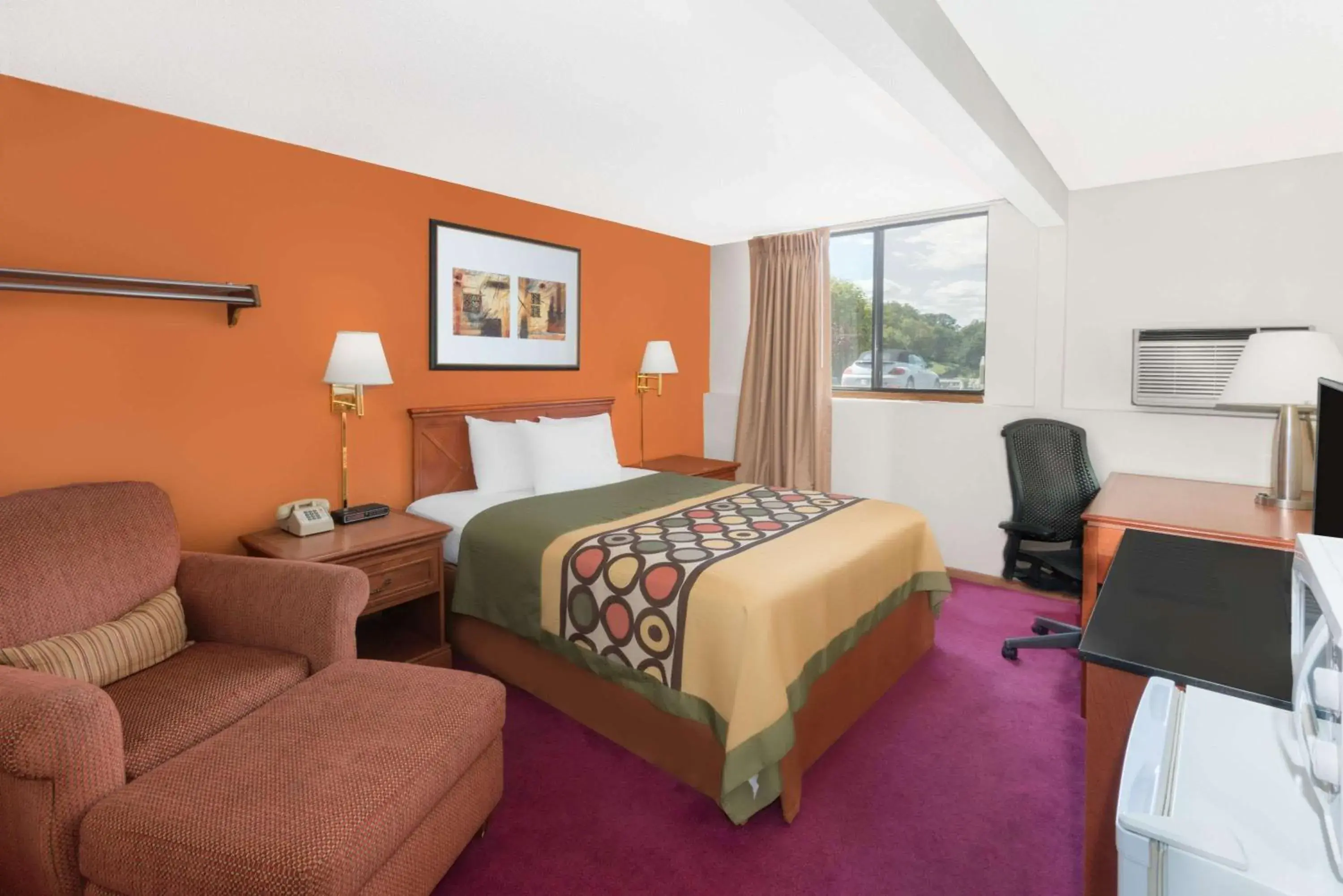 Photo of the whole room, Bed in Super 8 by Wyndham Algona Photo of the whole room, Bed in Super 8 by Wyndham Algona