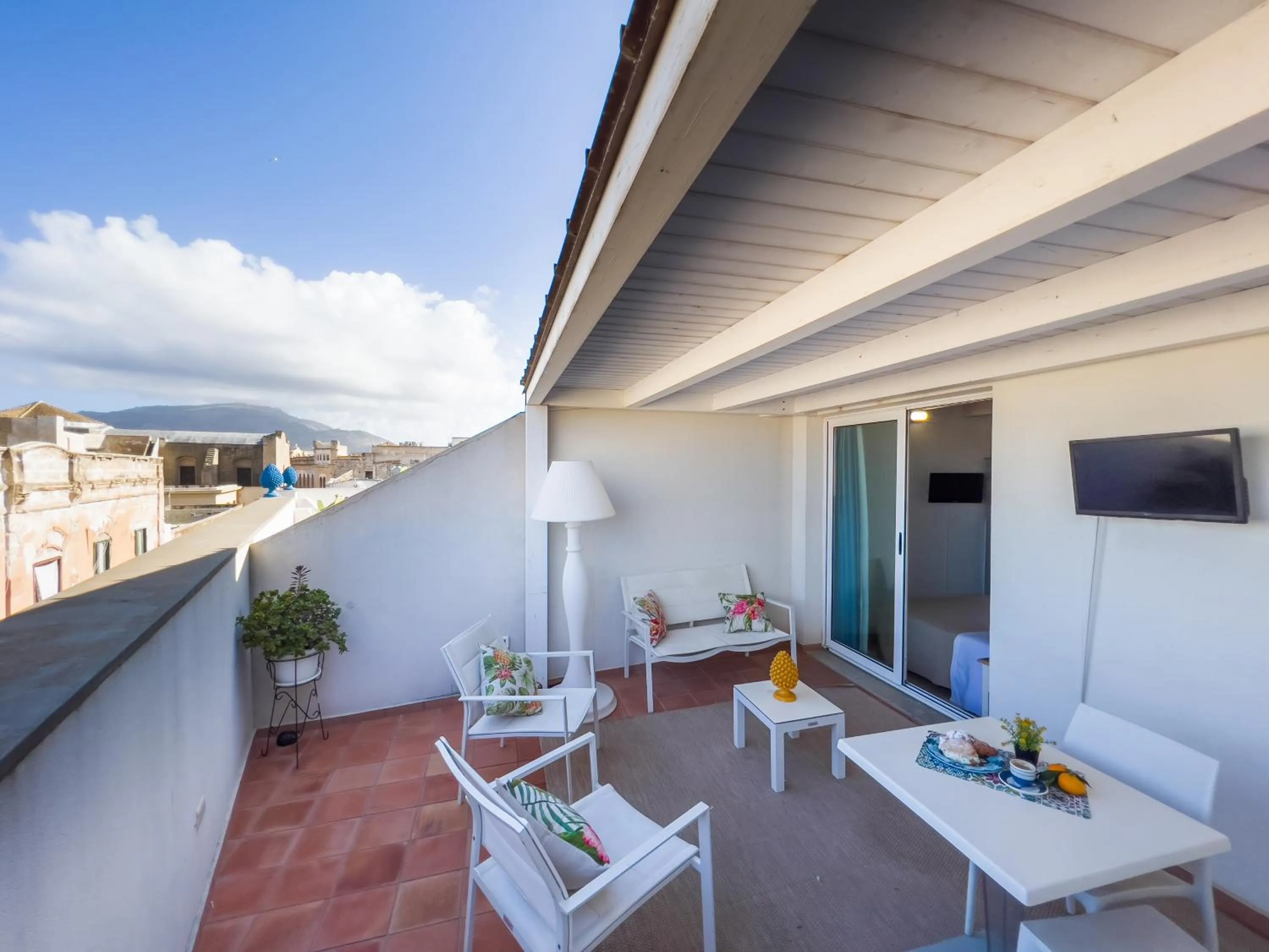 Photo of the whole room in ZIBIBBO SUITES & ROOMS - Aparthotel in Centro Storico a Trapani