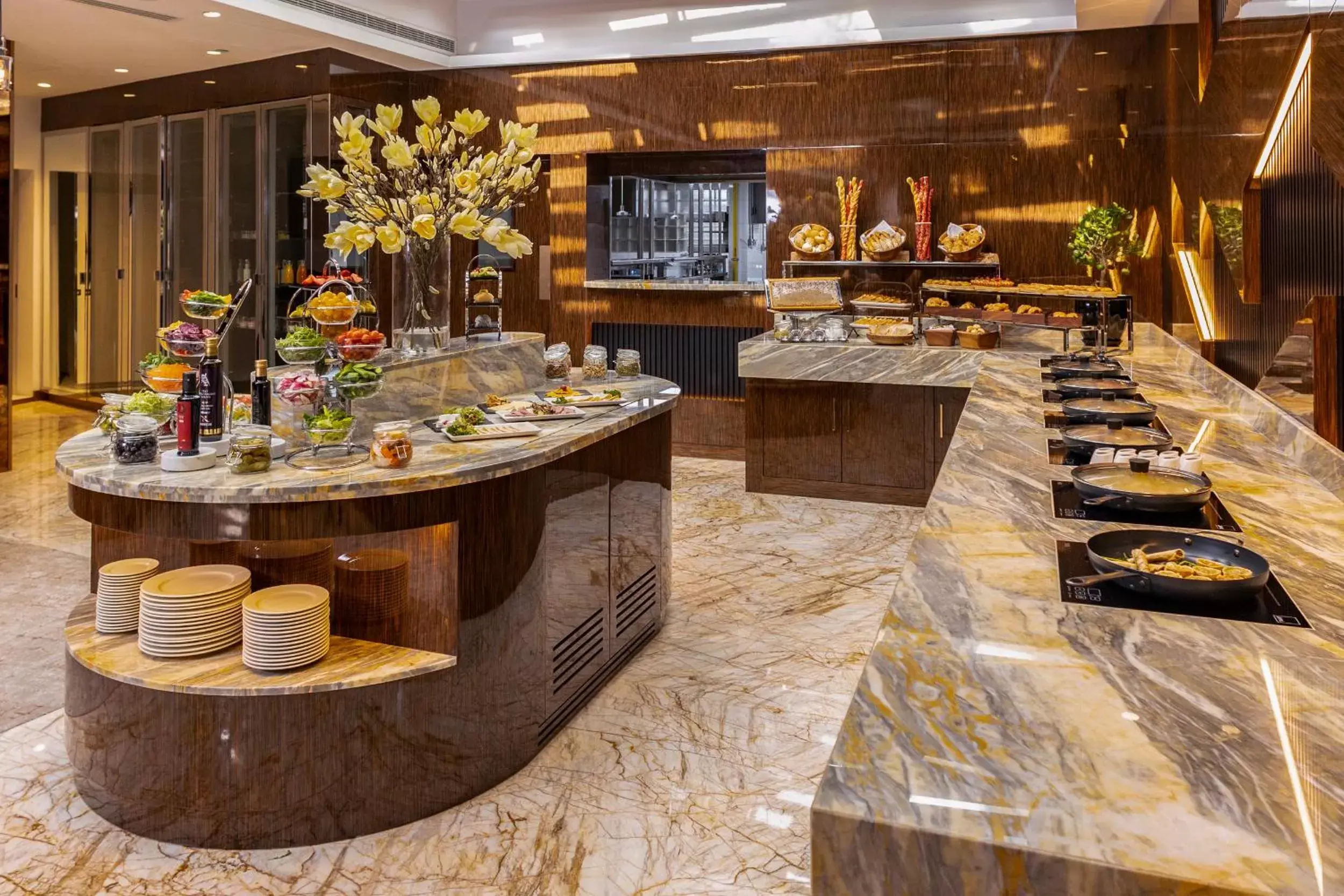 Restaurant/Places to Eat in Golden Sands Boutique Hotel-Dubai Creek