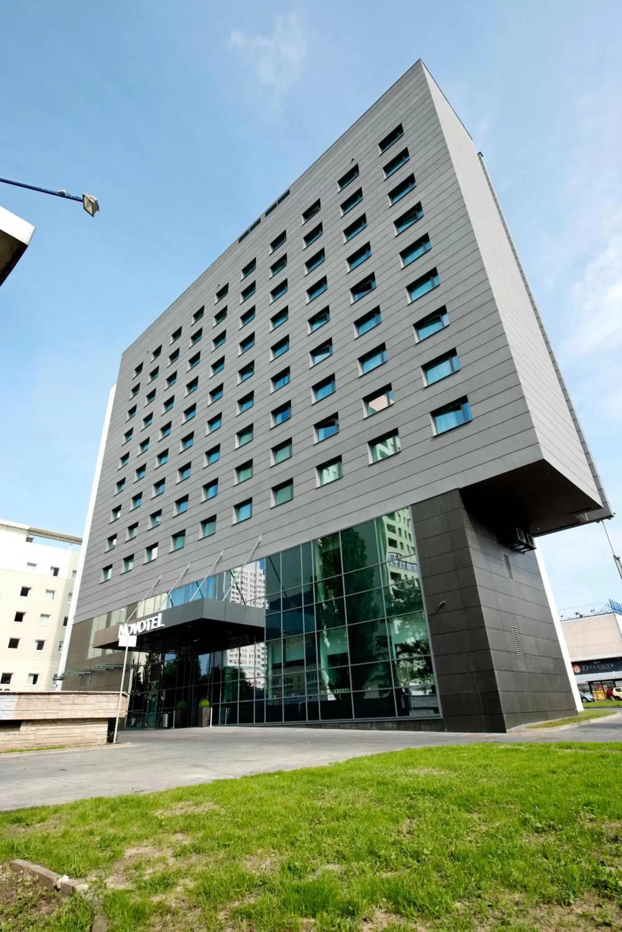 Facade/entrance, Property Building in Novotel Lodz Centrum