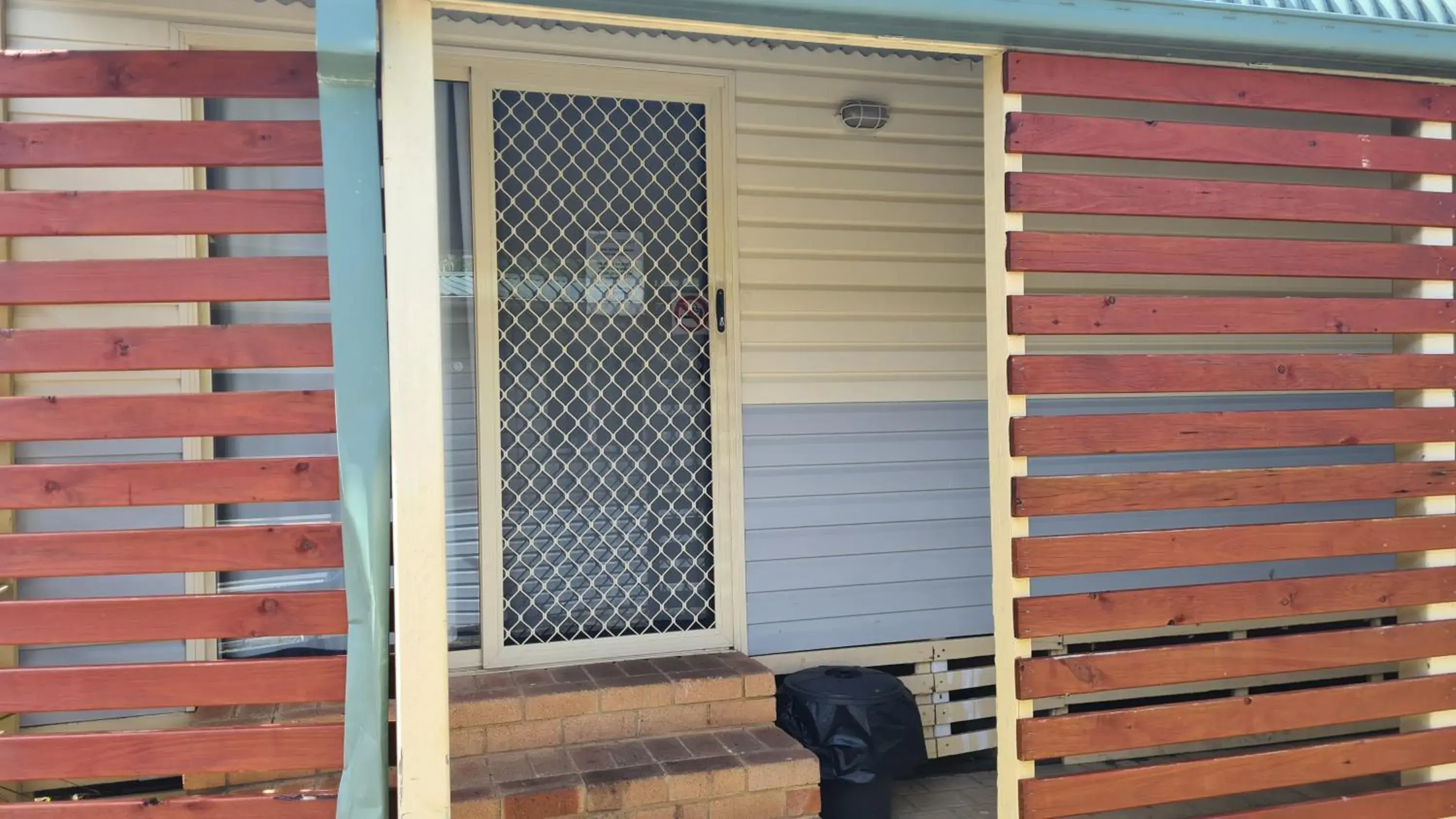 Property building in Banana Coast Caravan Park