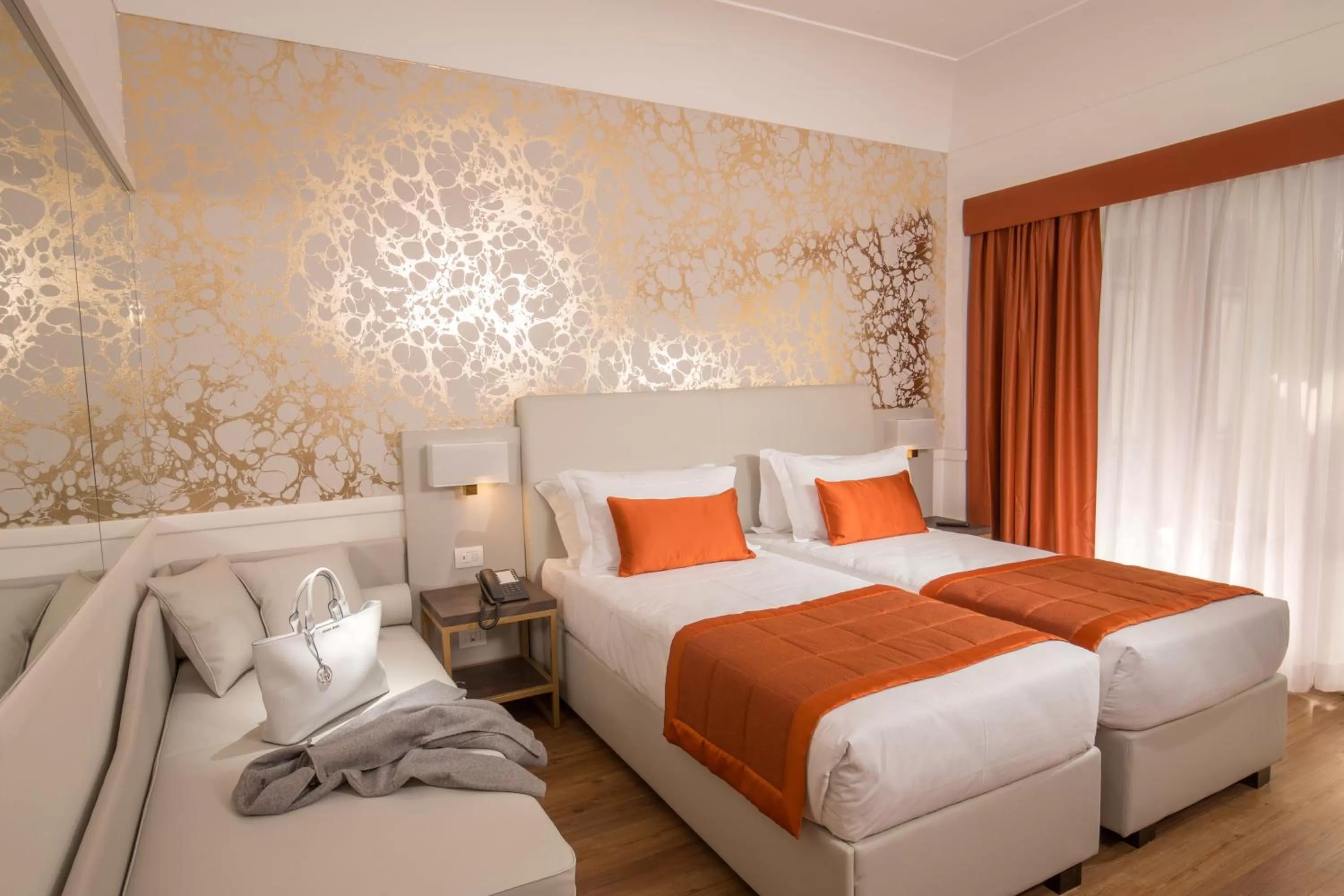 Bed in Hotel Shangri-La Roma by OMNIA hotels