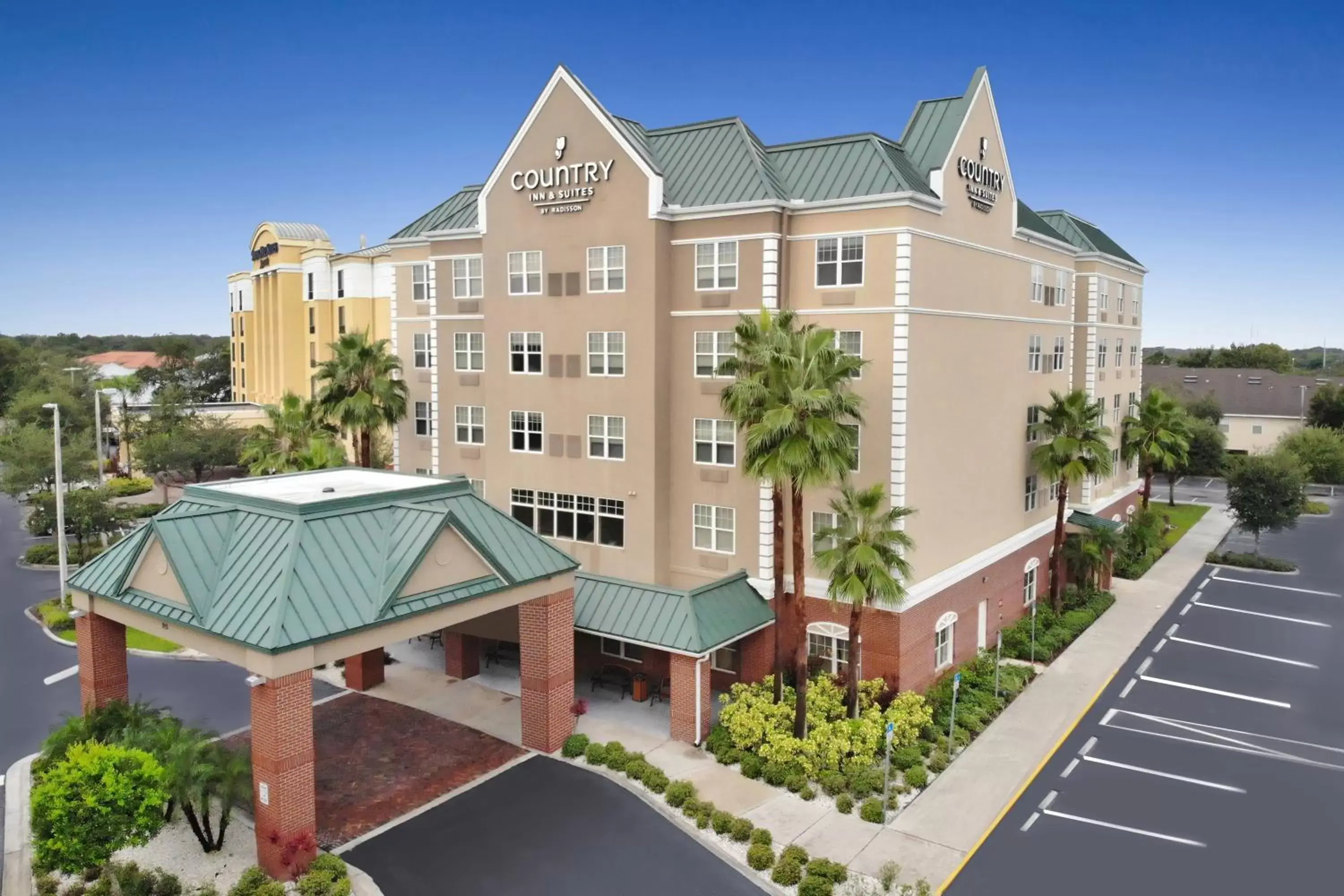 Bird's eye view, Property Building in Country Inn & Suites by Radisson, Tampa/Brandon, FL