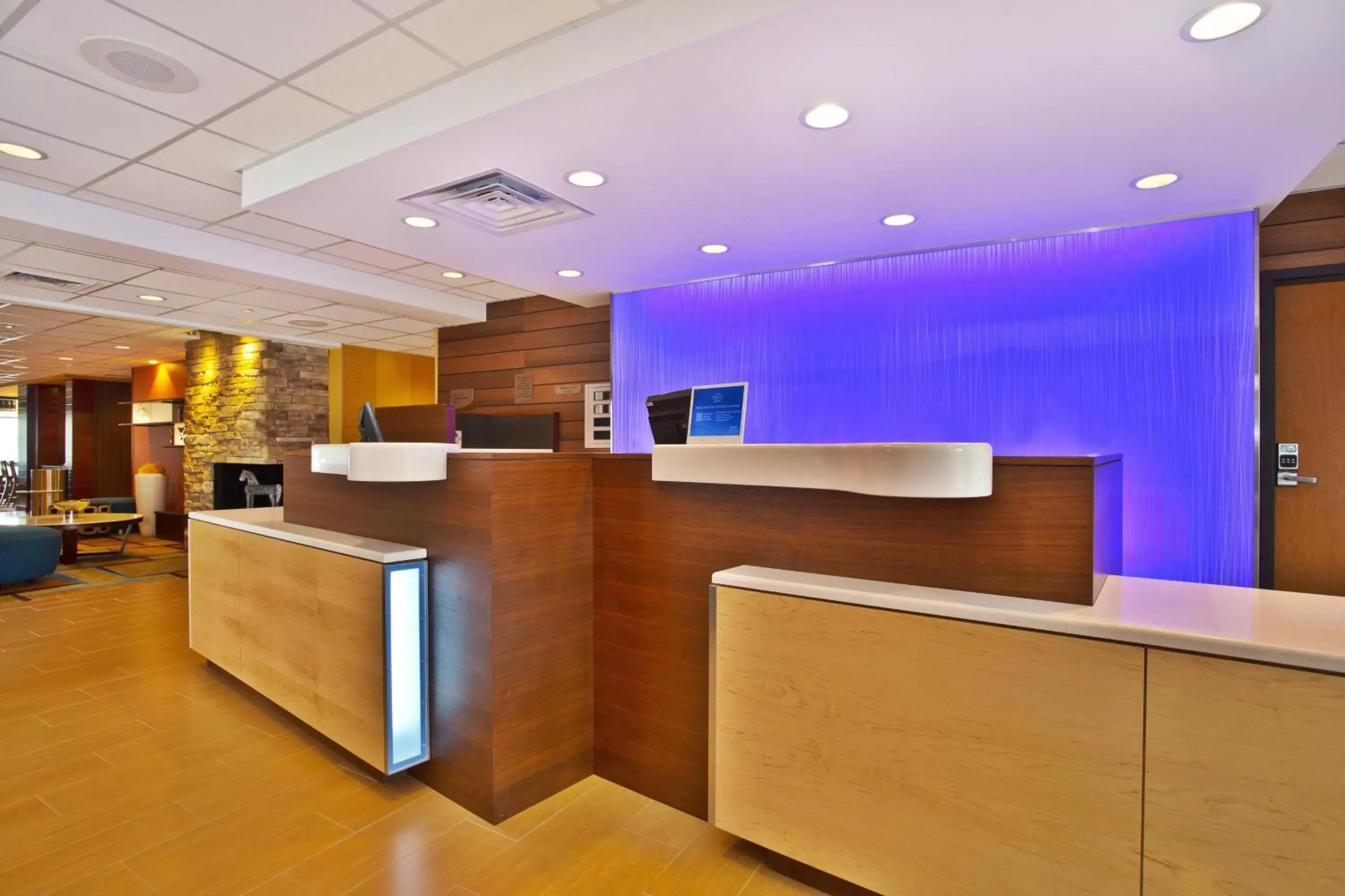 Lobby or reception, Lobby/Reception in Fairfield Inn & Suites by Marriott Madison West/Middleton