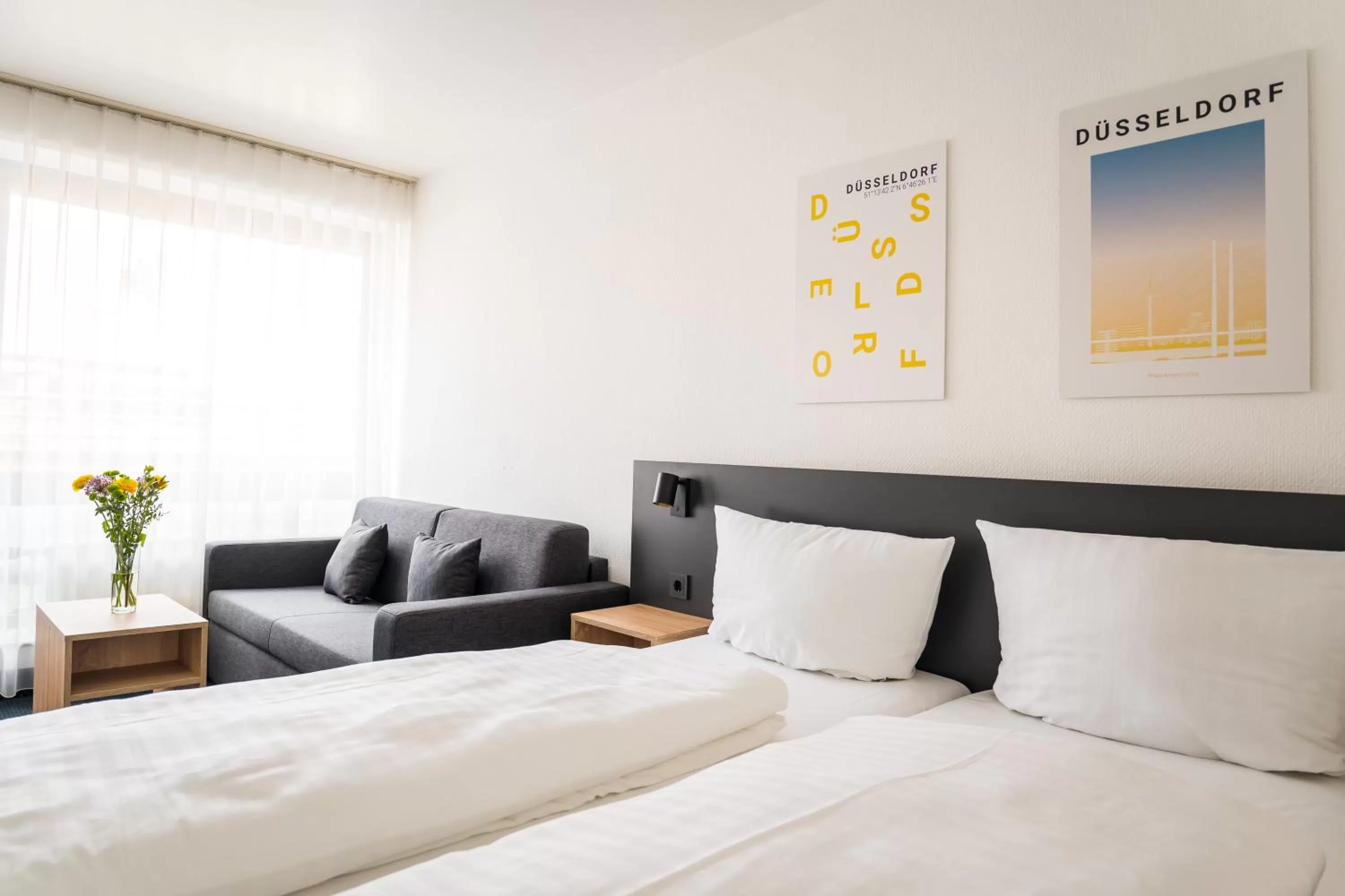 Photo of the whole room, Bed in Apartments an der Kö