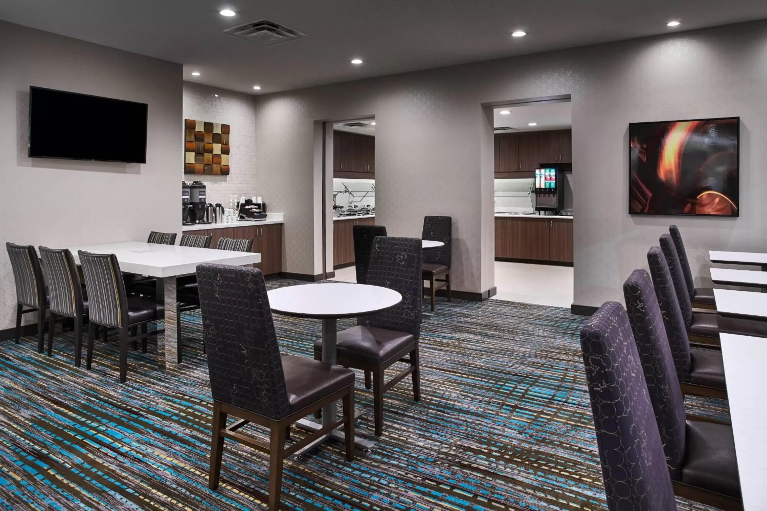 Lobby or reception, Lounge/Bar in Residence Inn by Marriott Lynchburg