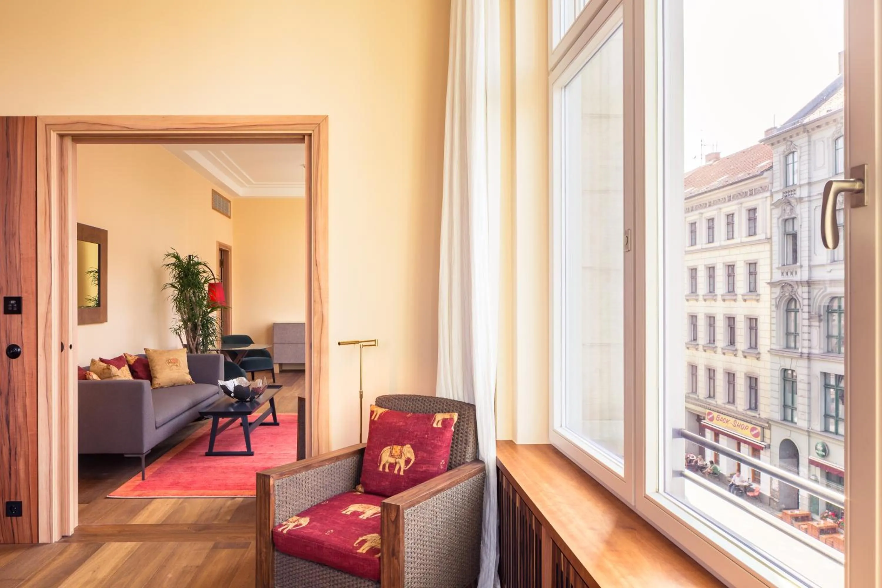 Coffee/tea facilities in Orania.Berlin