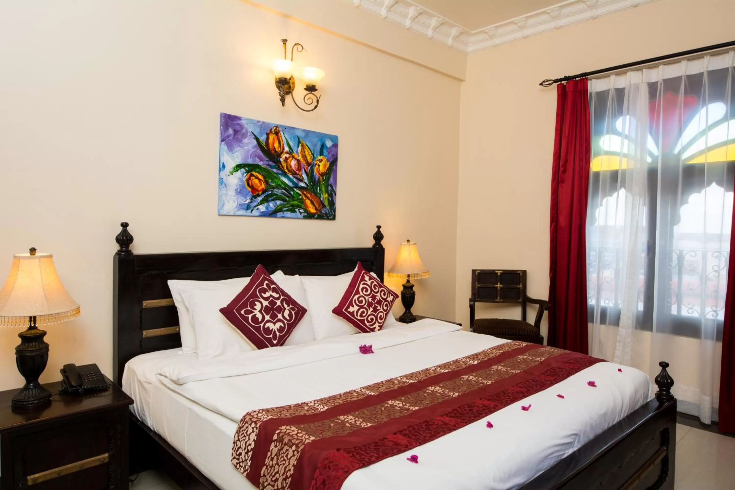 Bedroom, Bed in Golden Tulip Stone Town Boutique