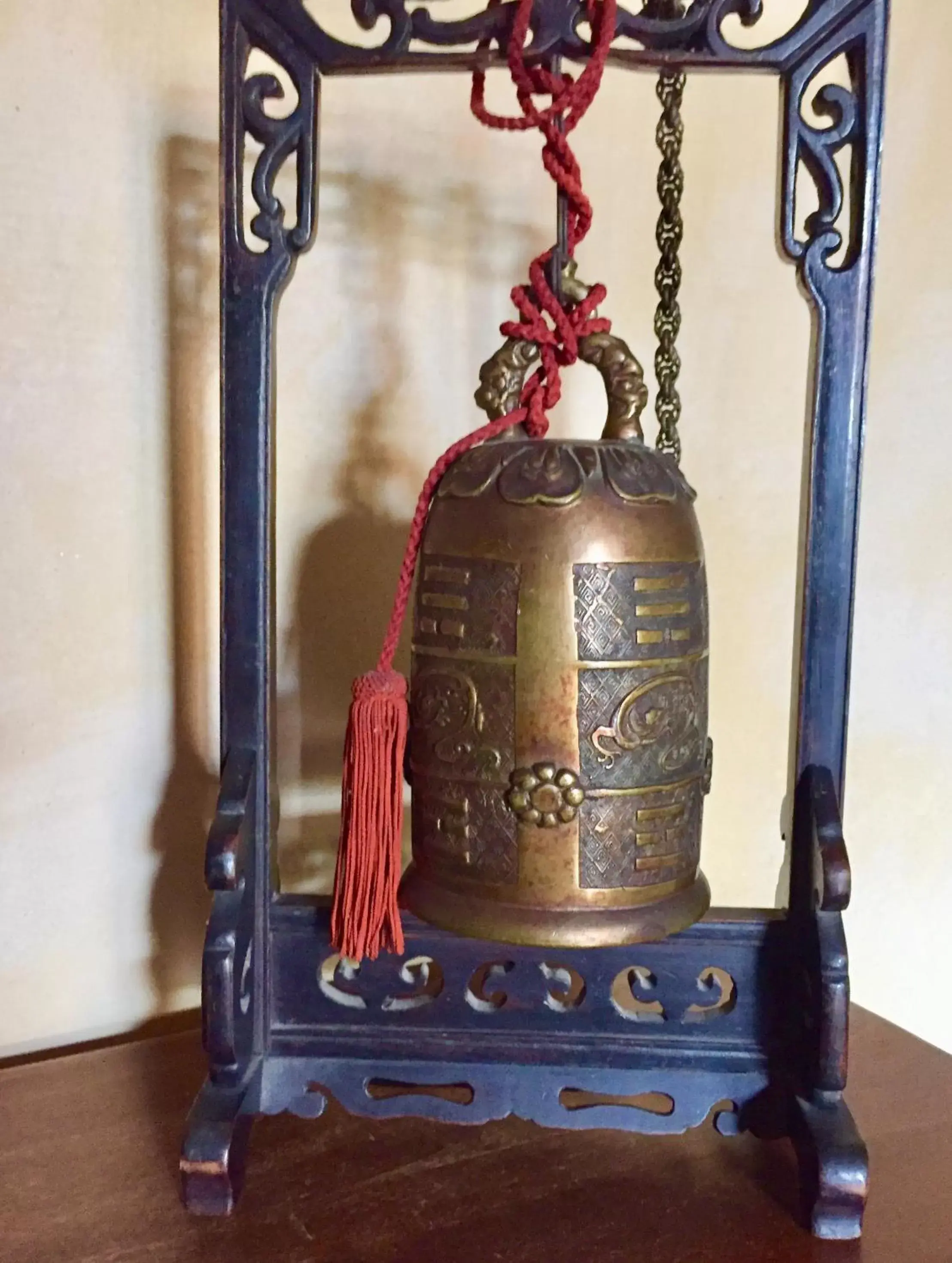 Decorative detail in Locanda Vesuna