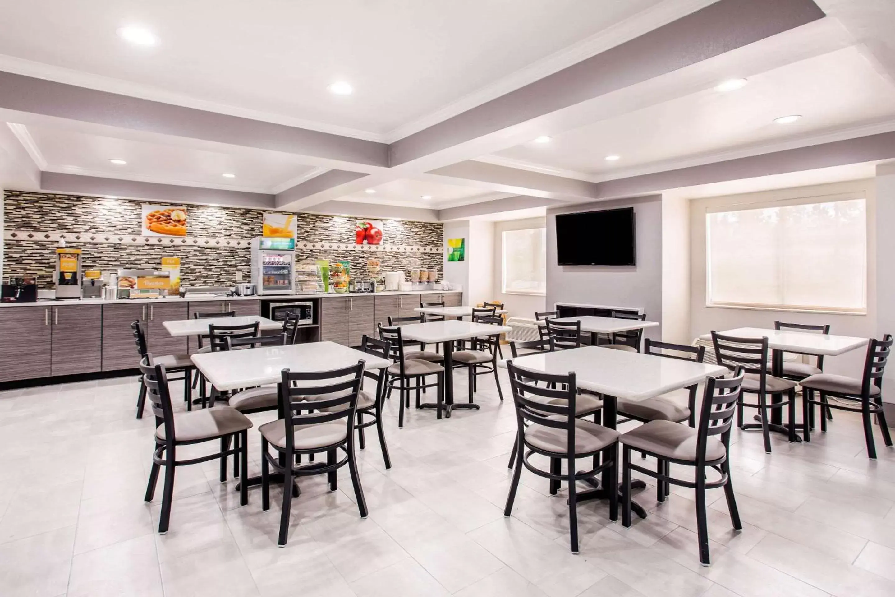 Restaurant/Places to Eat in Quality Inn & Suites - Myrtle Beach