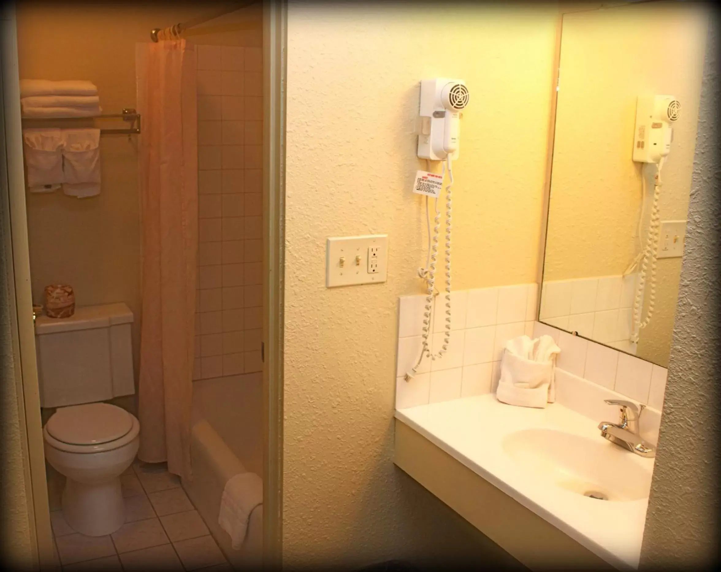 Bathroom in Black Canyon Motel