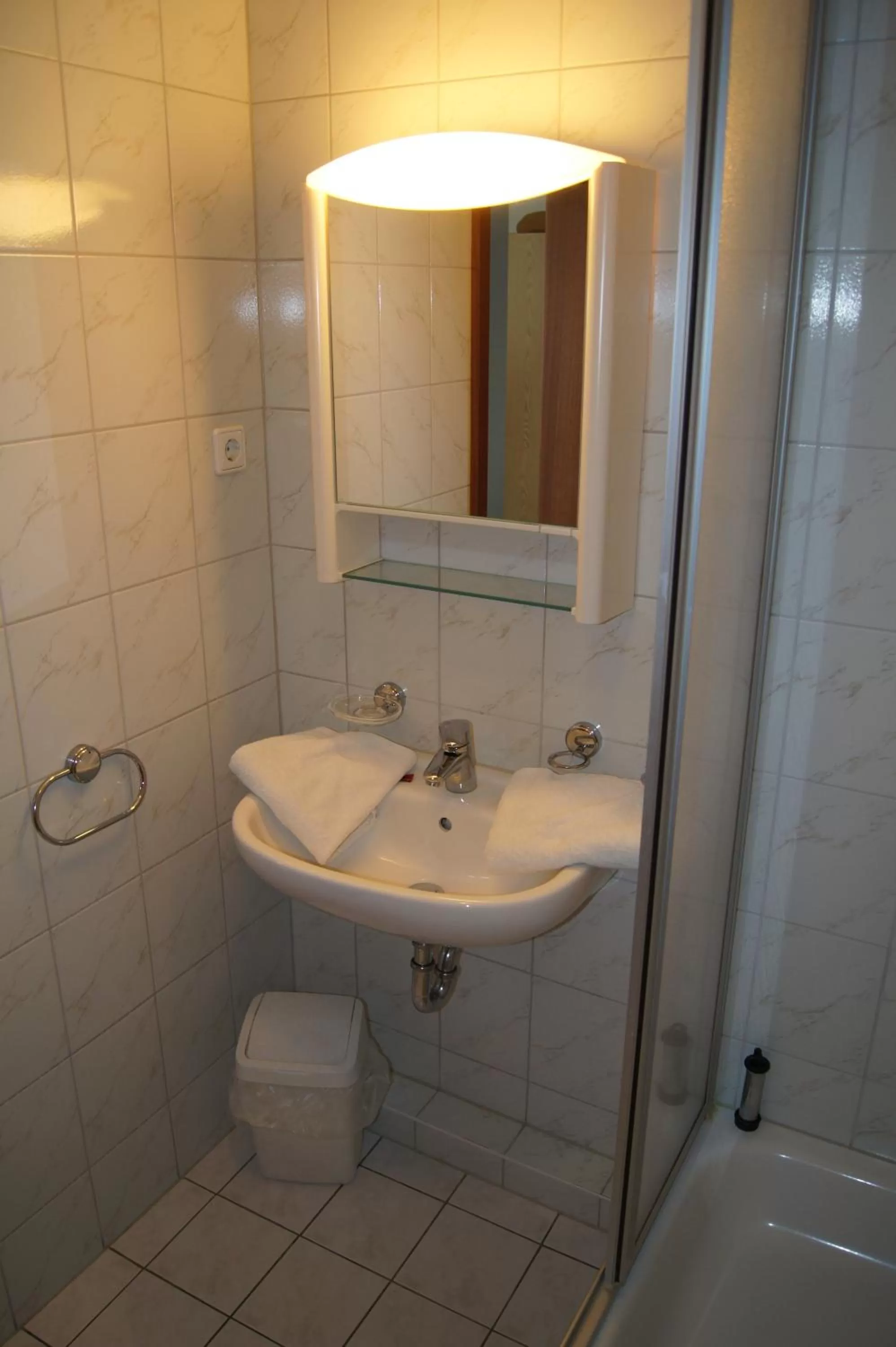 Bathroom in Hotel Dorfkrug Büsum