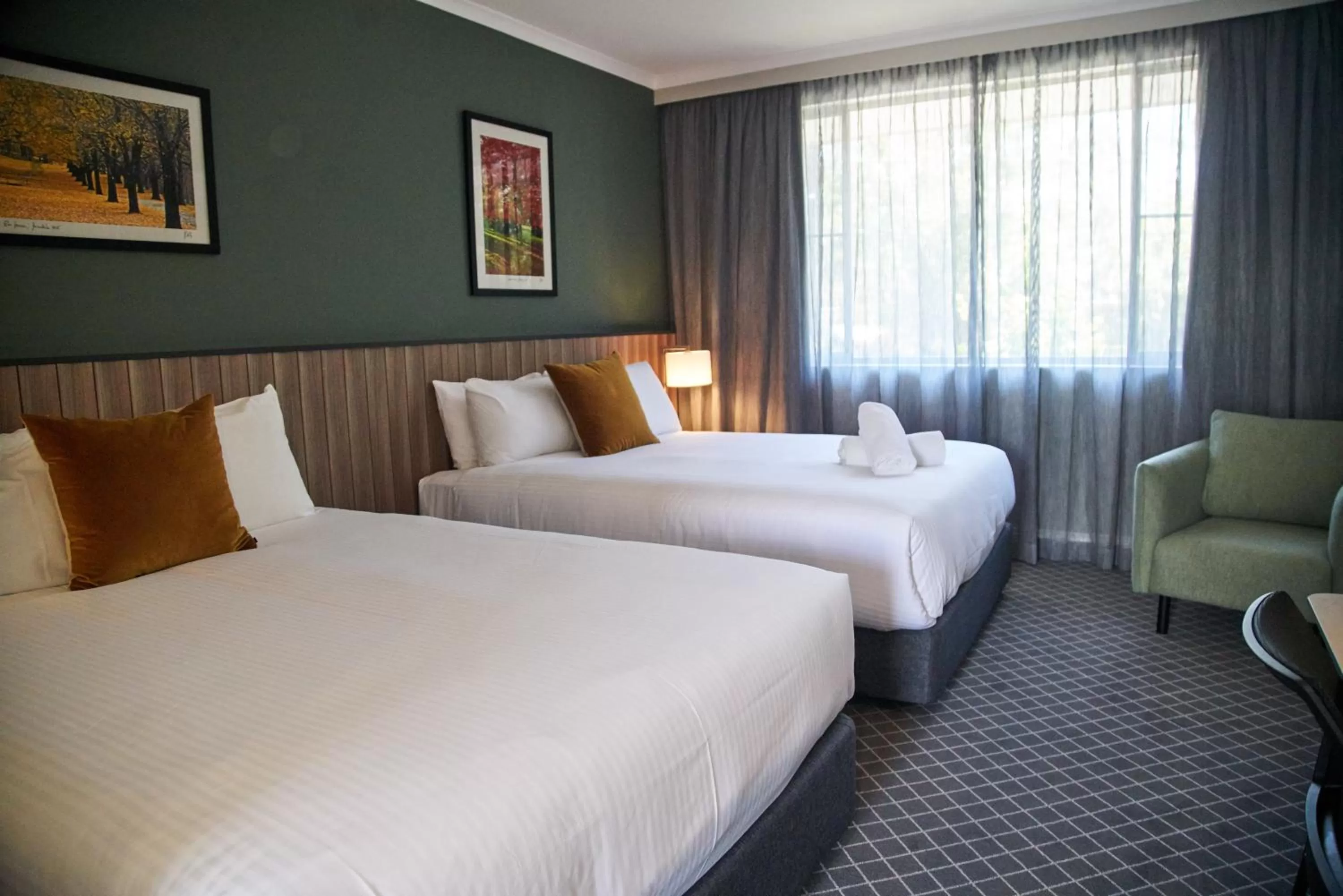 Photo of the whole room, Bed in Country Comfort Armidale