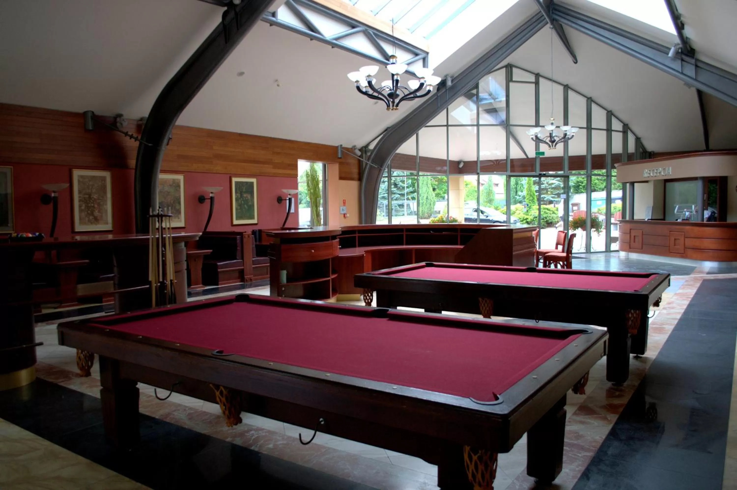Billiard in 4 Pory Roku Resort Sauna & Spa