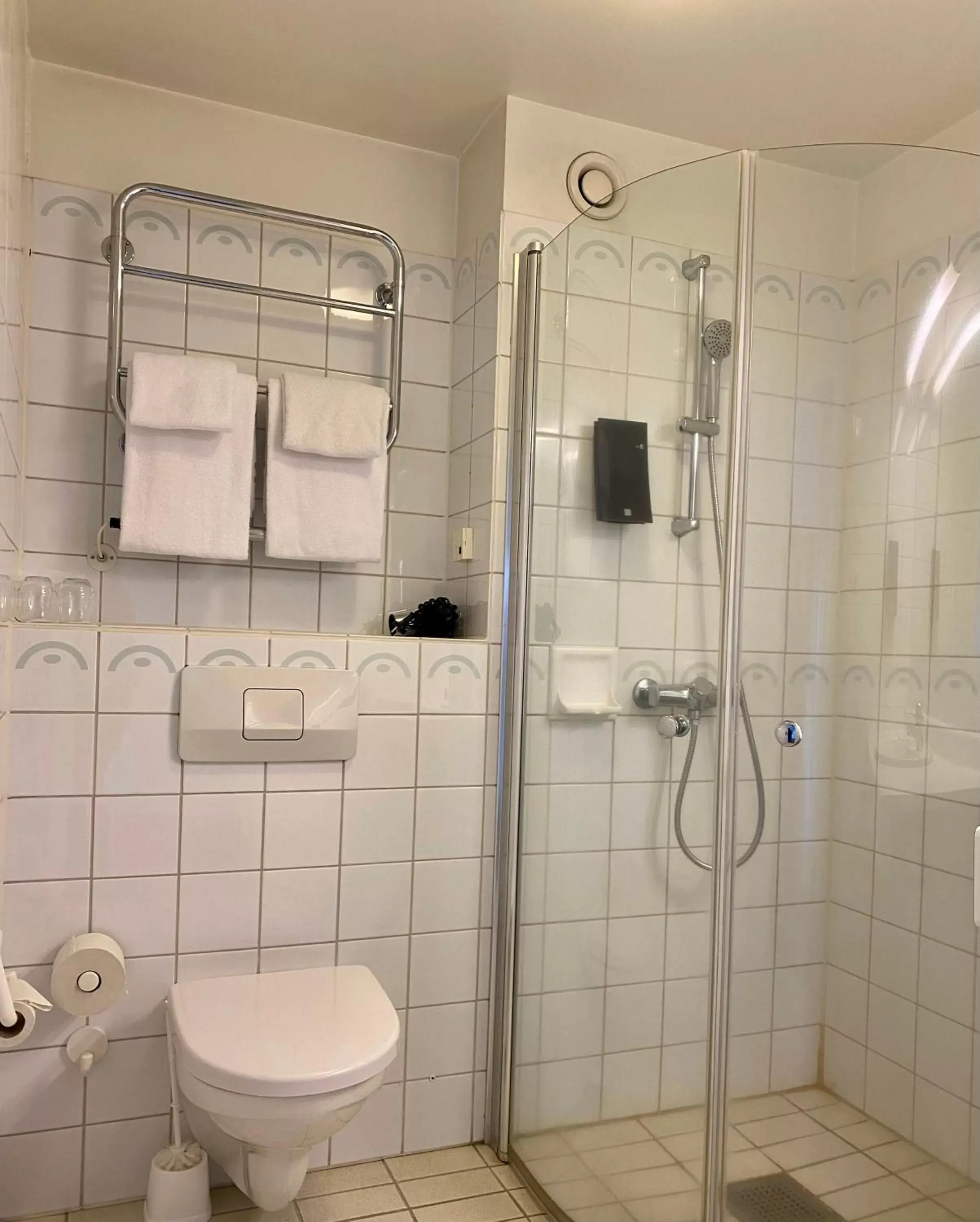 Bathroom in Clarion Collection Hotel Tollboden