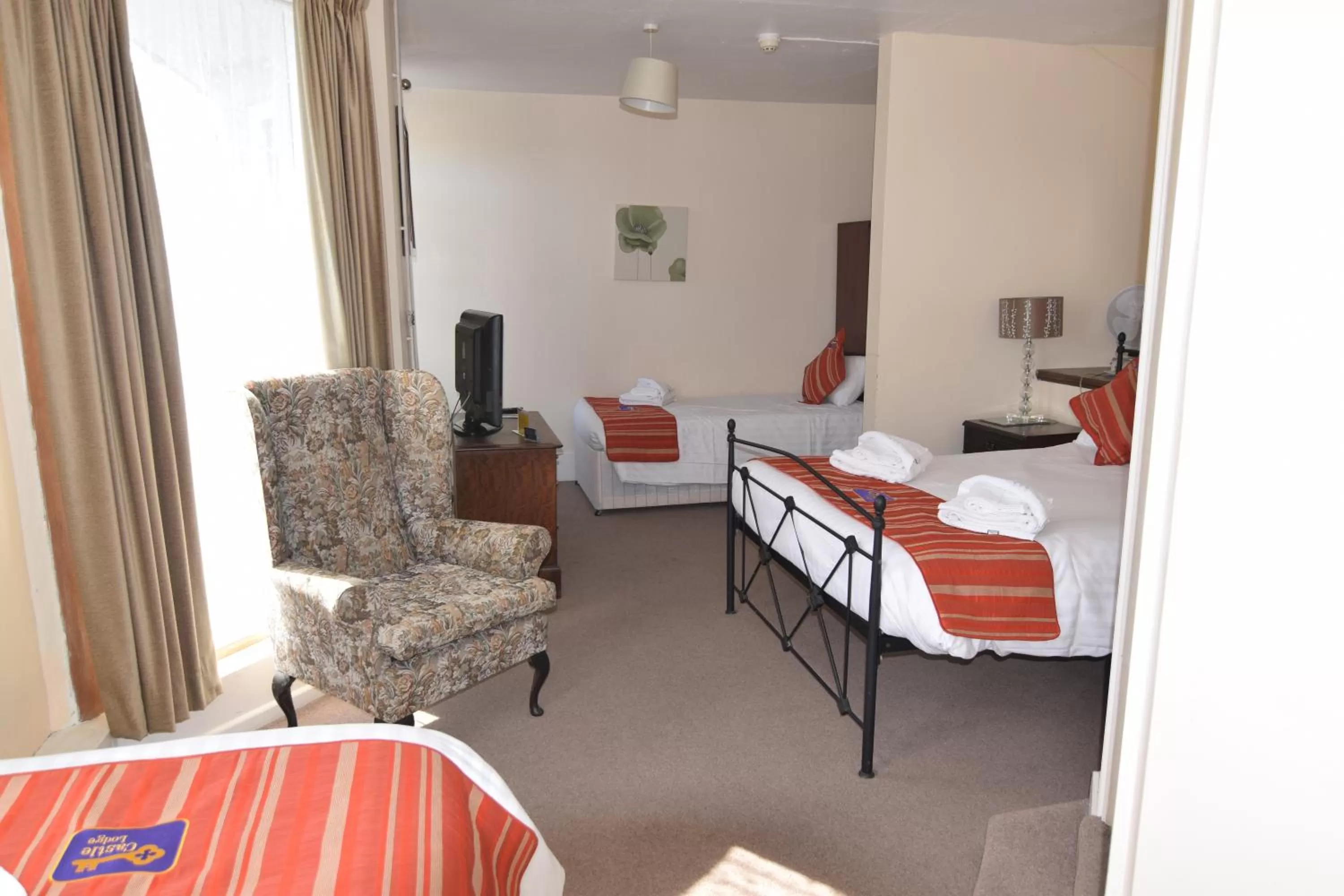 Family, Bed in Castle Lodge