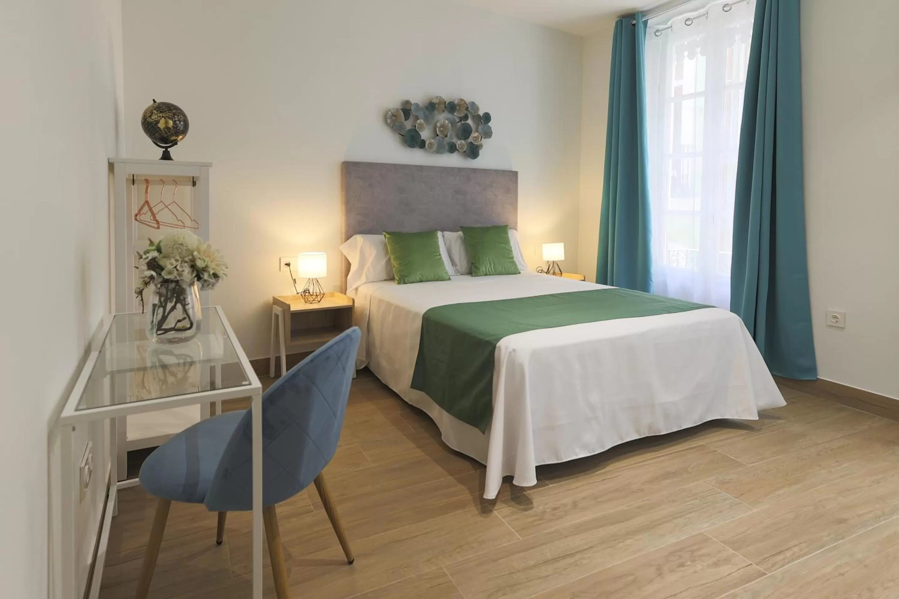 Superior Double Room in Dorinda Rooms