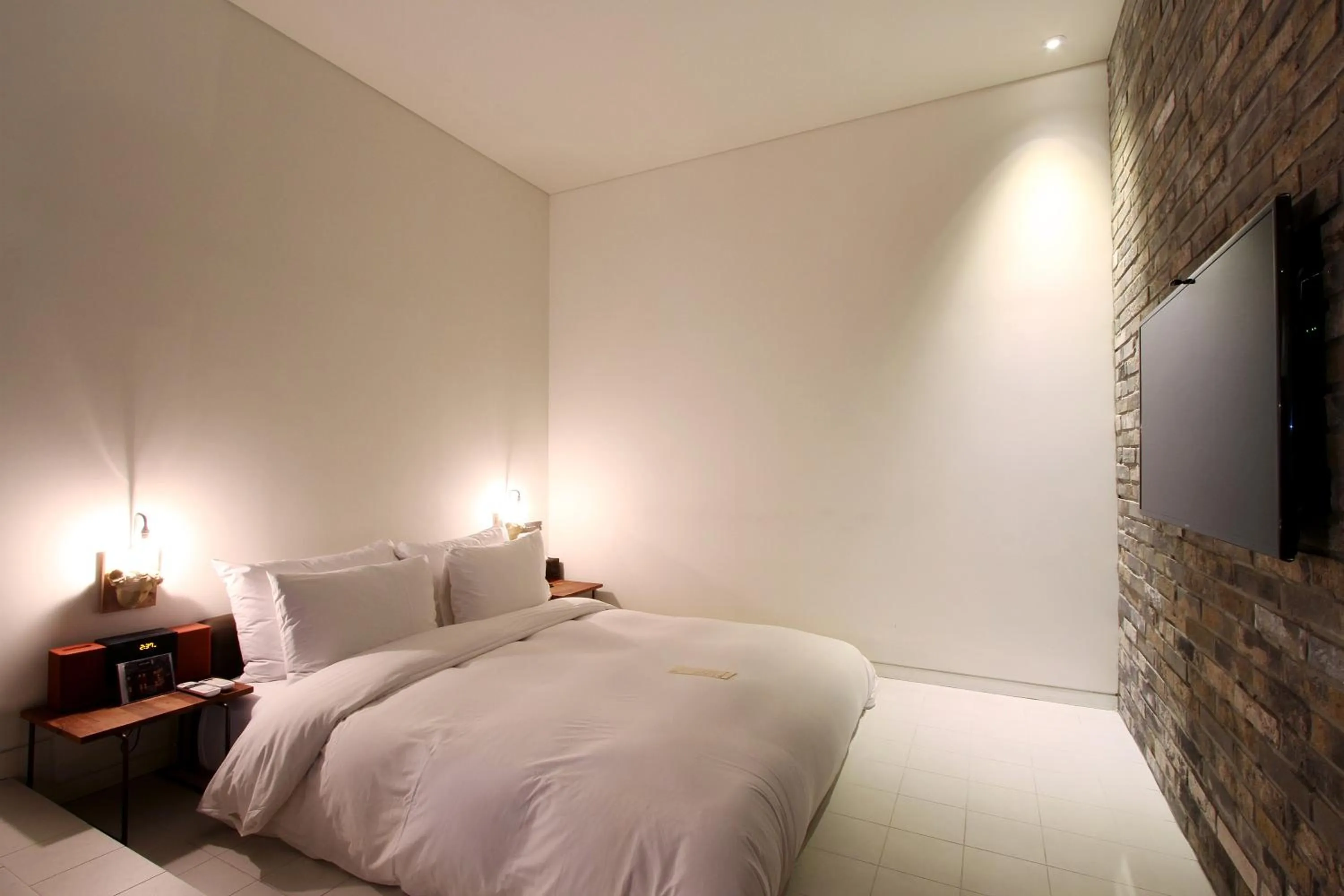 Photo of the whole room, Bed in Boutique Hotel Loft