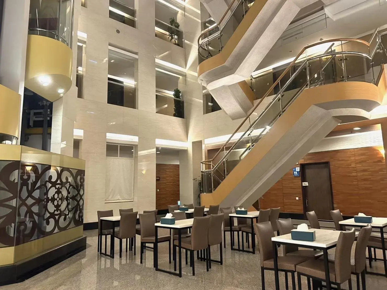 Lobby or reception, Restaurant/Places to Eat in CHECK inn Select Taipei Nangang