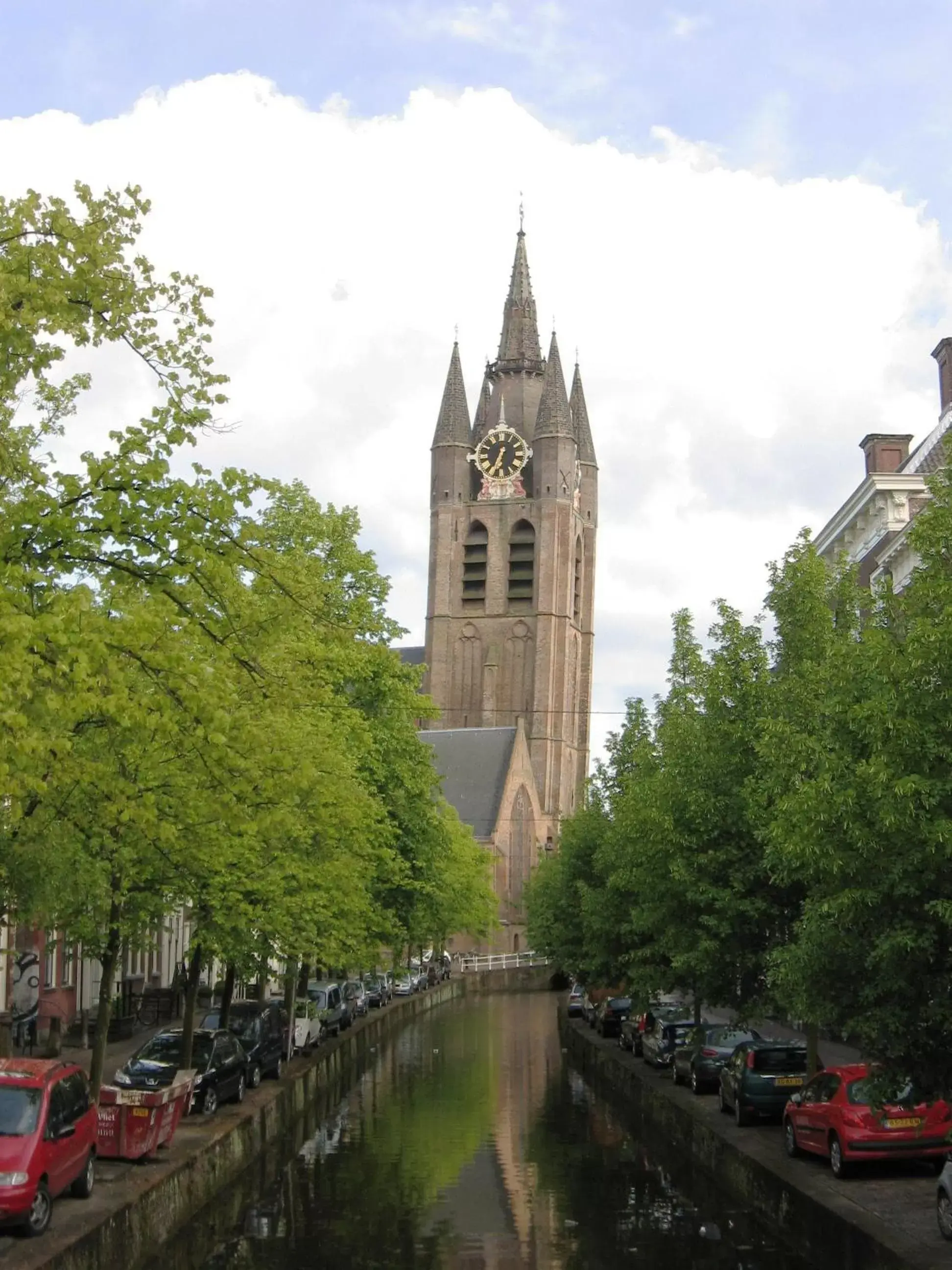 Nearby landmark in Hotel Bridges House Delft