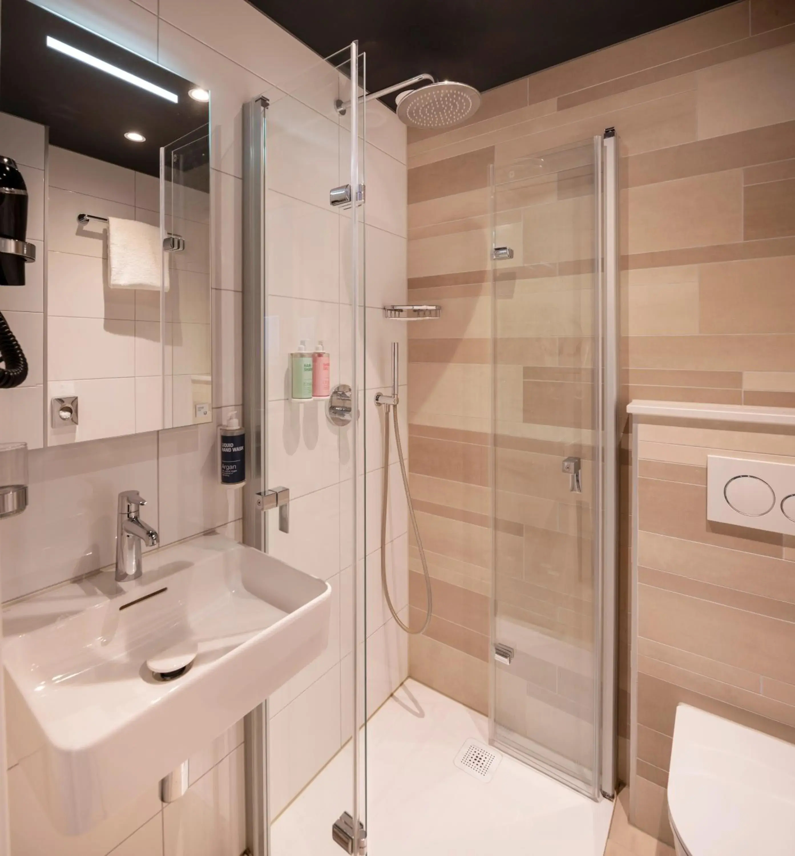 Shower, Bathroom in Thon Hotel Rotterdam City Centre