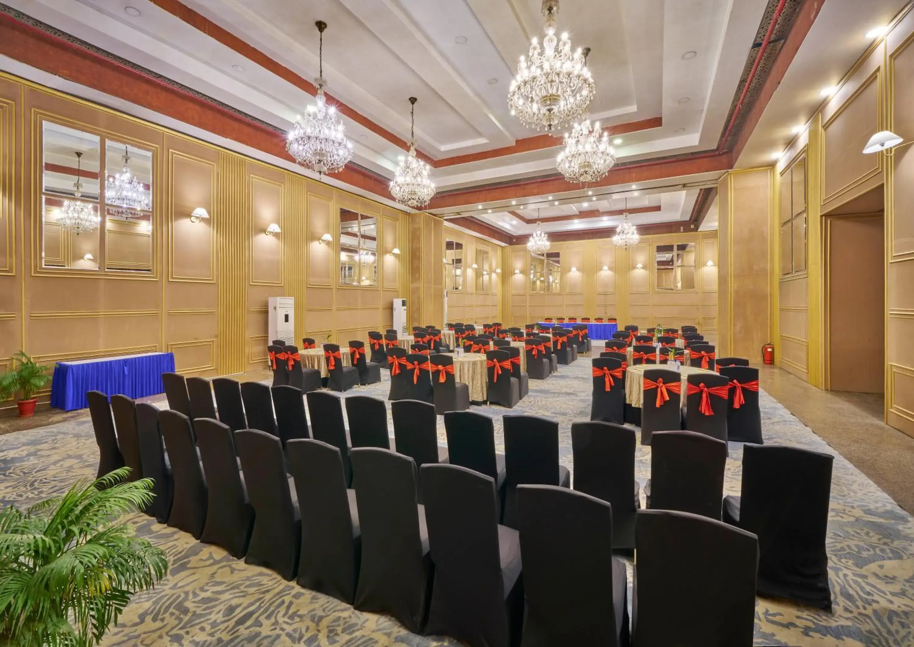 Banquet Facilities in Hotel Hindusthan International, Bhubaneswar