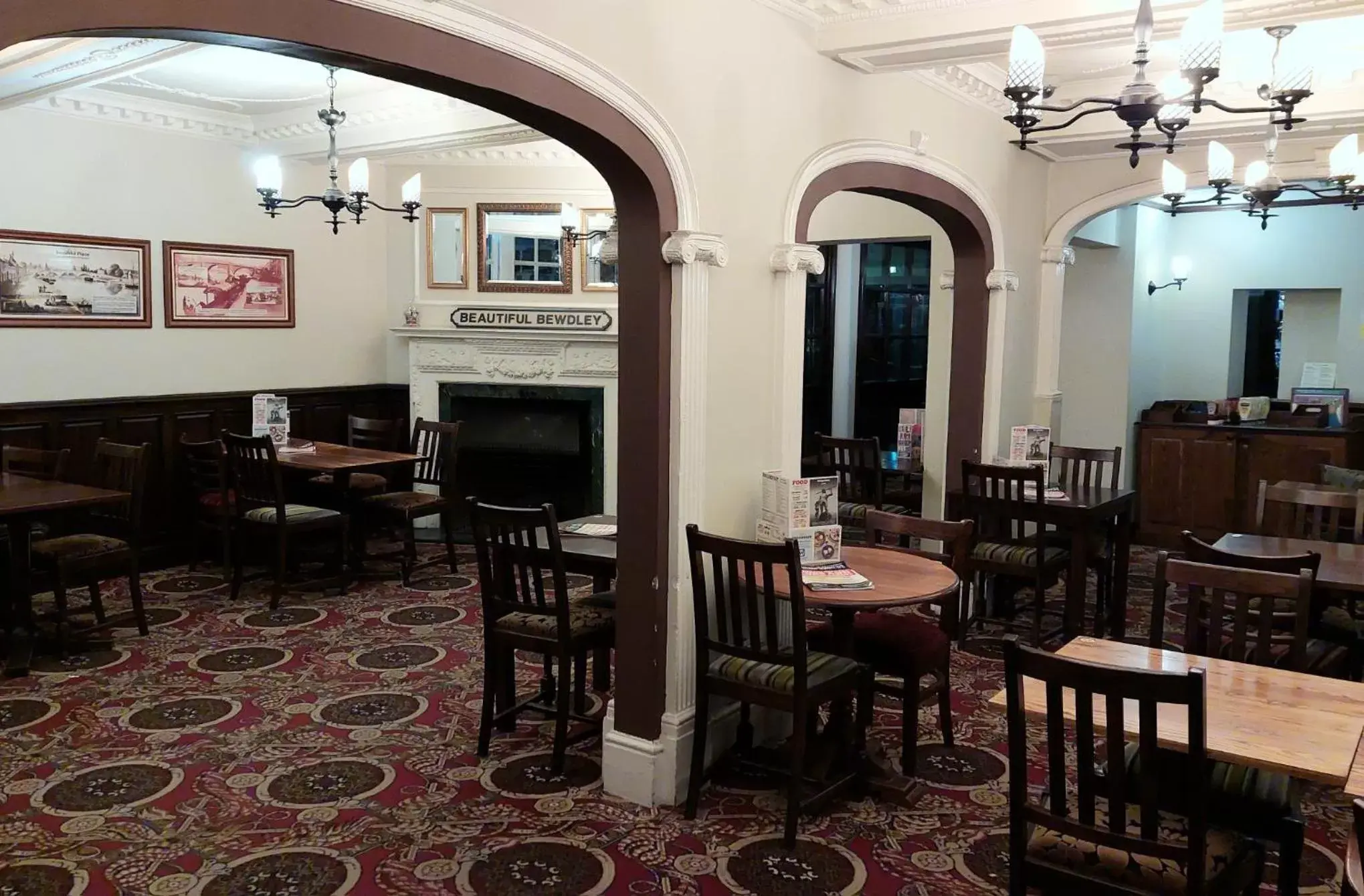 Dining area, Restaurant/Places to Eat in George Hotel Wetherspoon