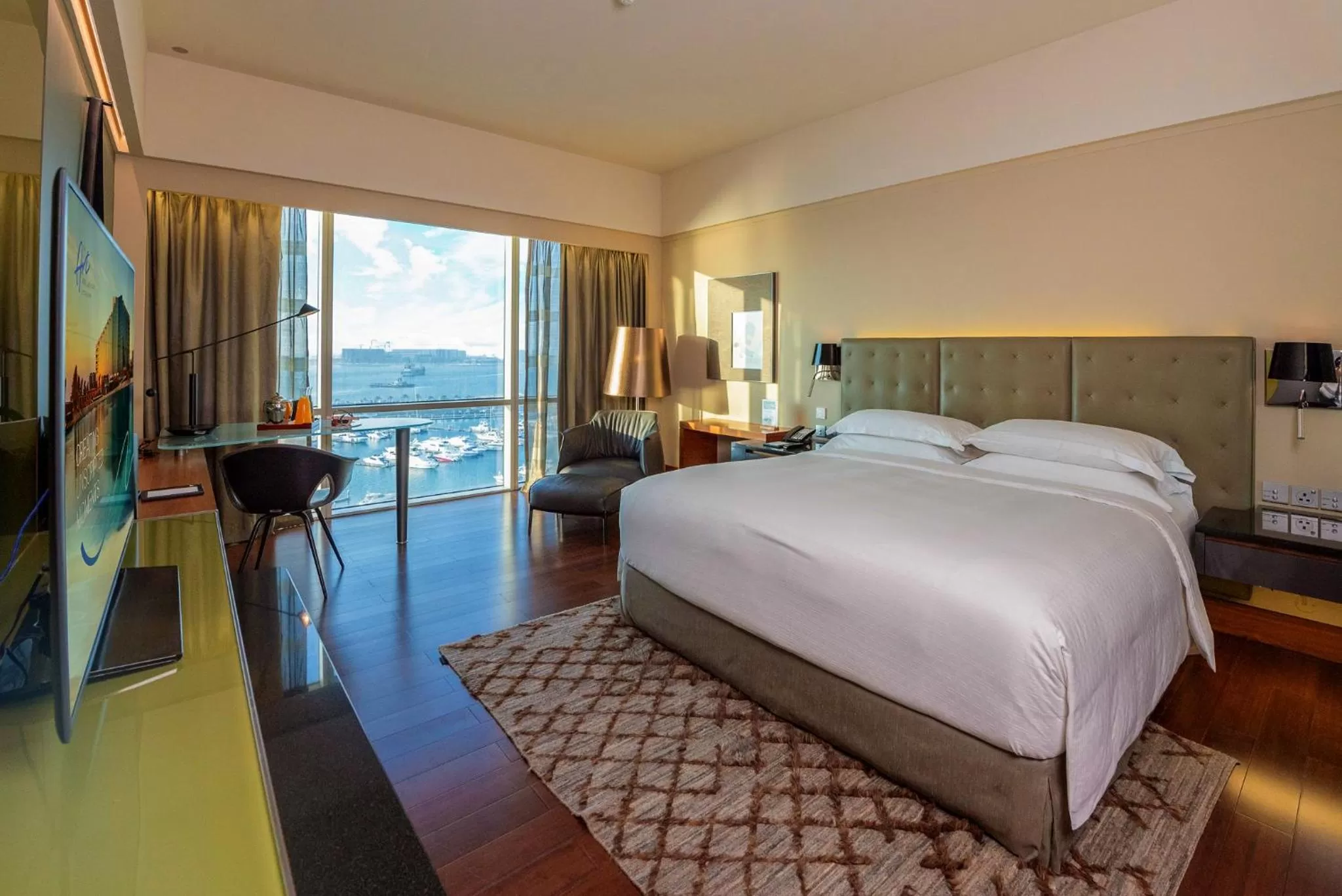 View (from property/room), Bed in The Art Hotel & Resort