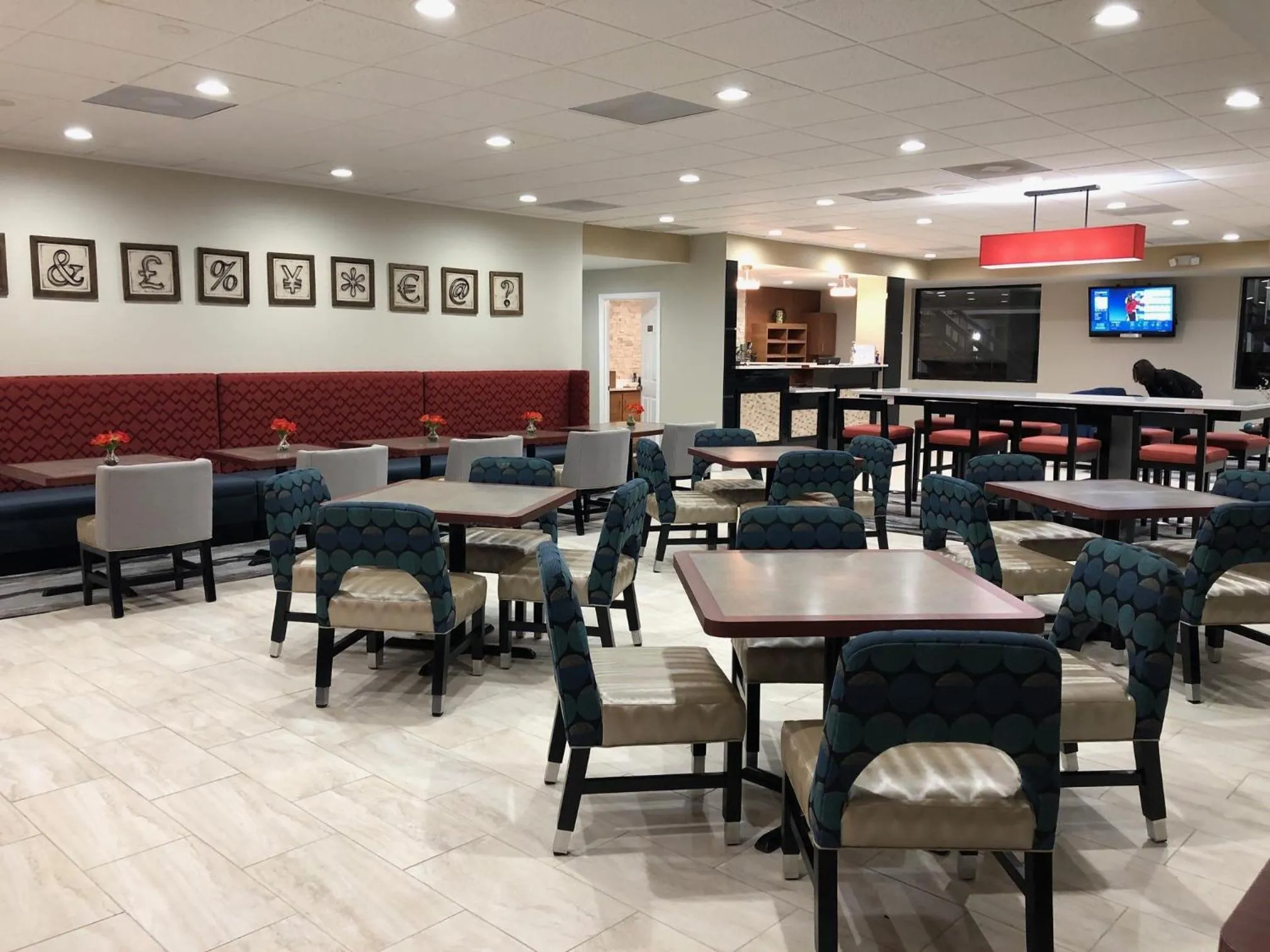 Breakfast in Quality Inn Dalton East