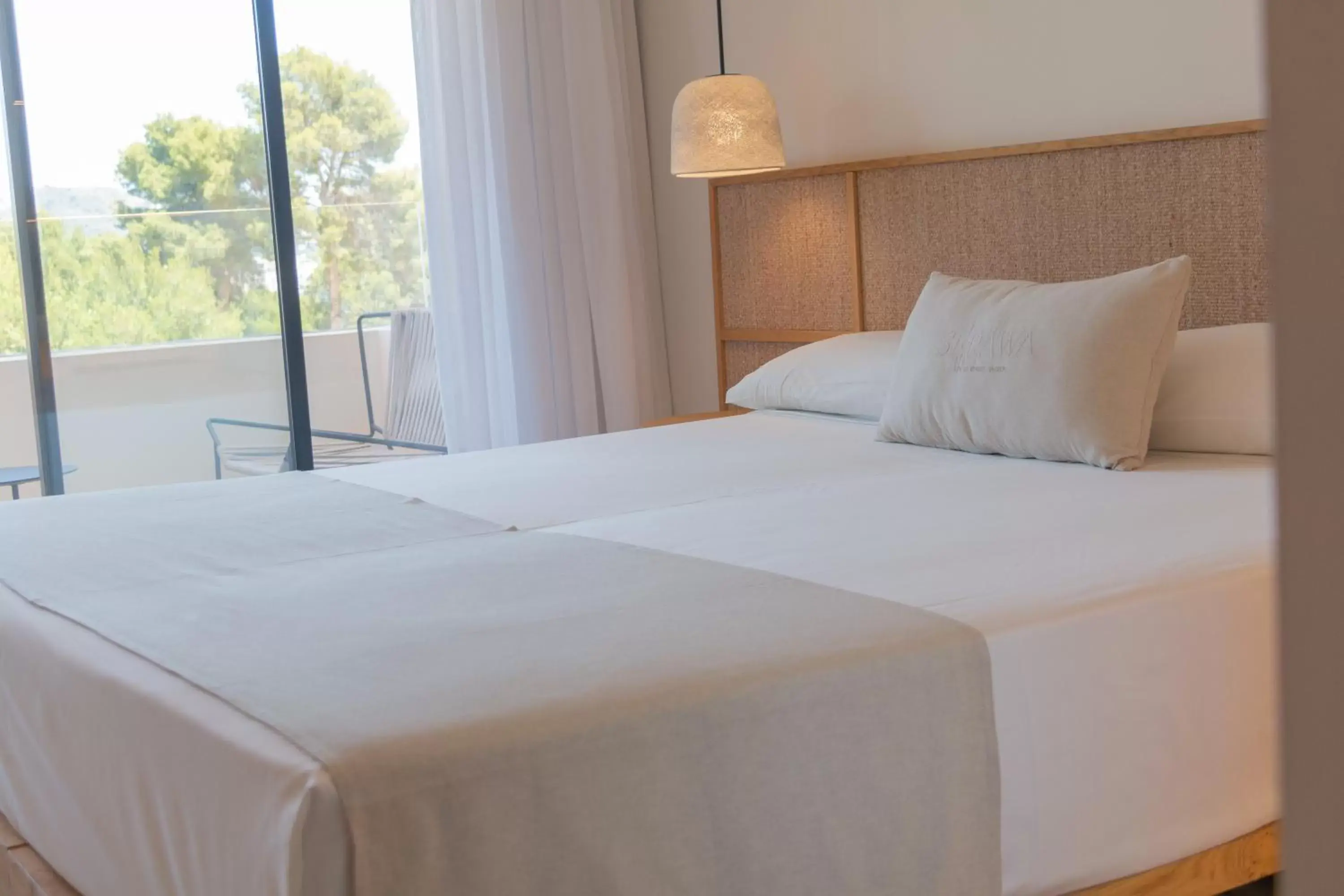 Bed in Hotel Serawa Moraira