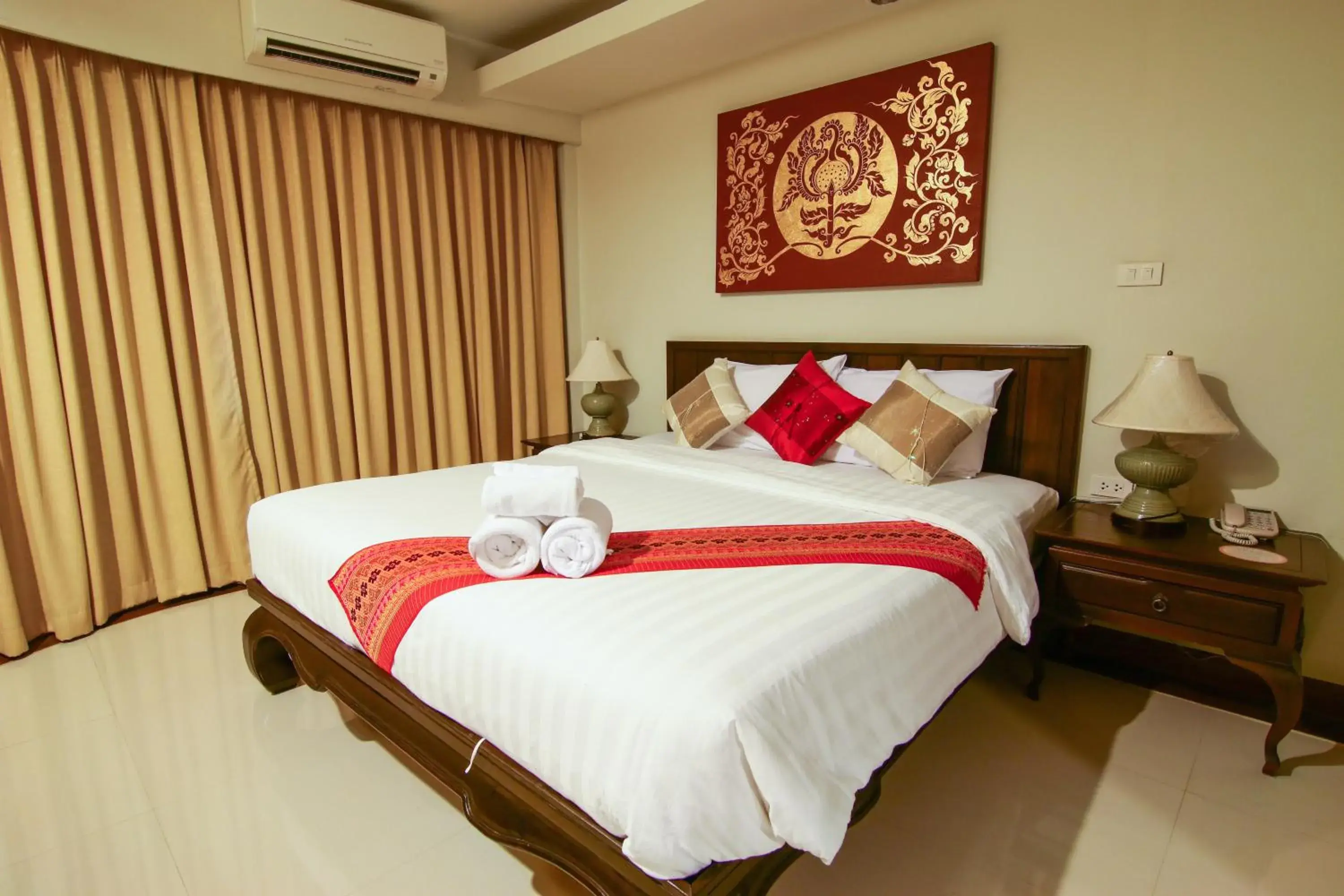 Suite in Swankaburi Boutique Hotel