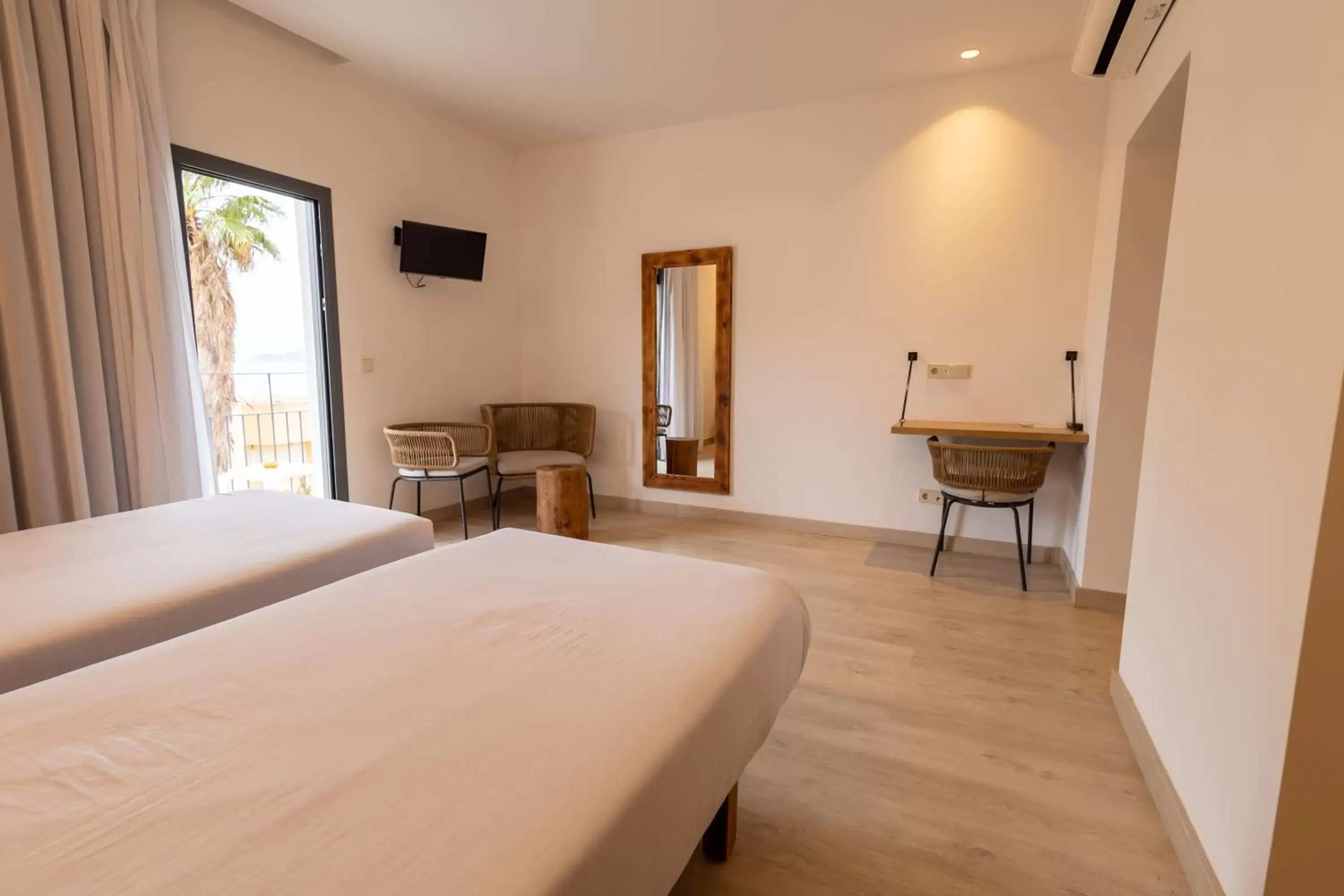 Bed in Play Hotel Ibiza - Adults Only
