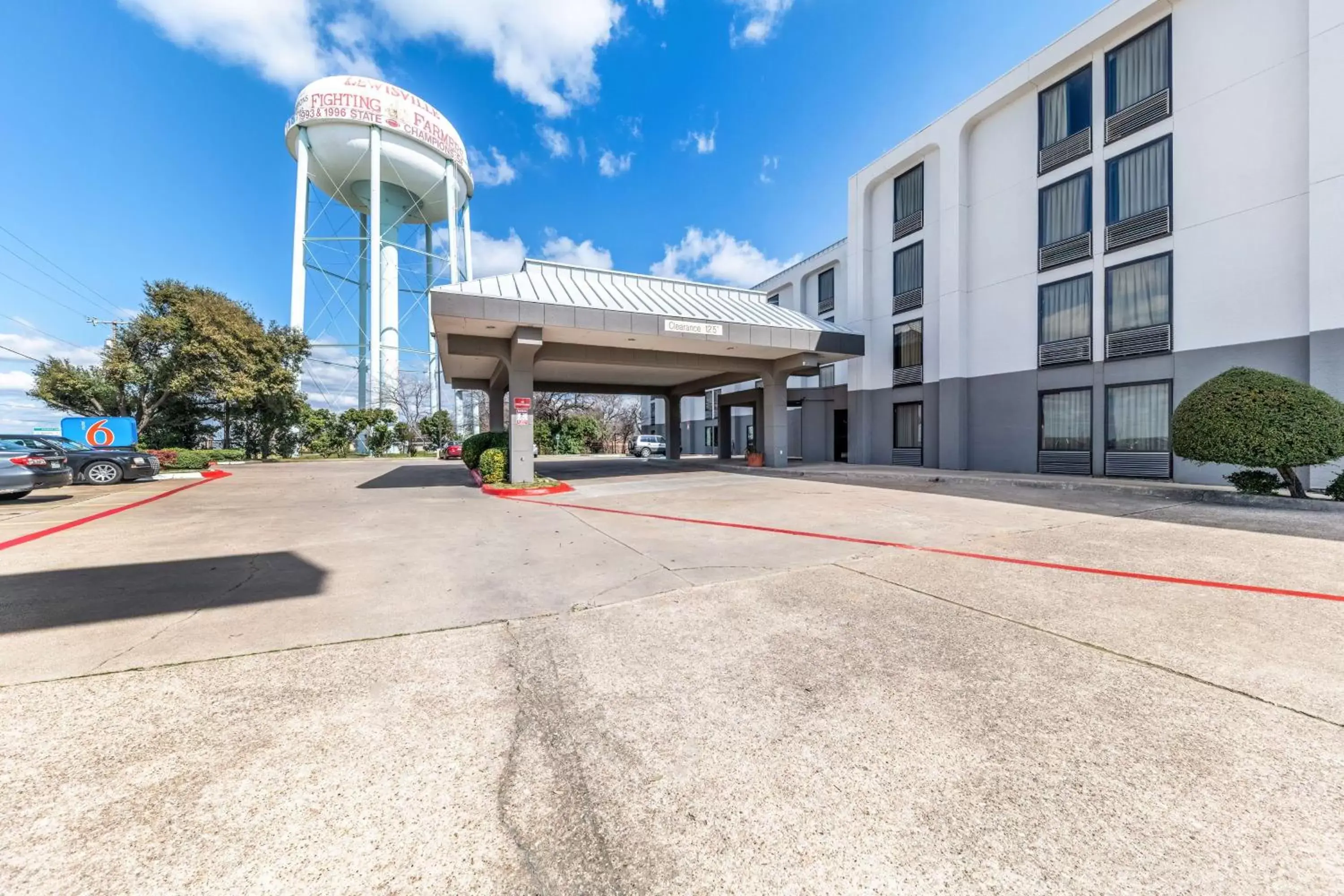 Property Building in Motel 6-Lewisville, TX - Medical City