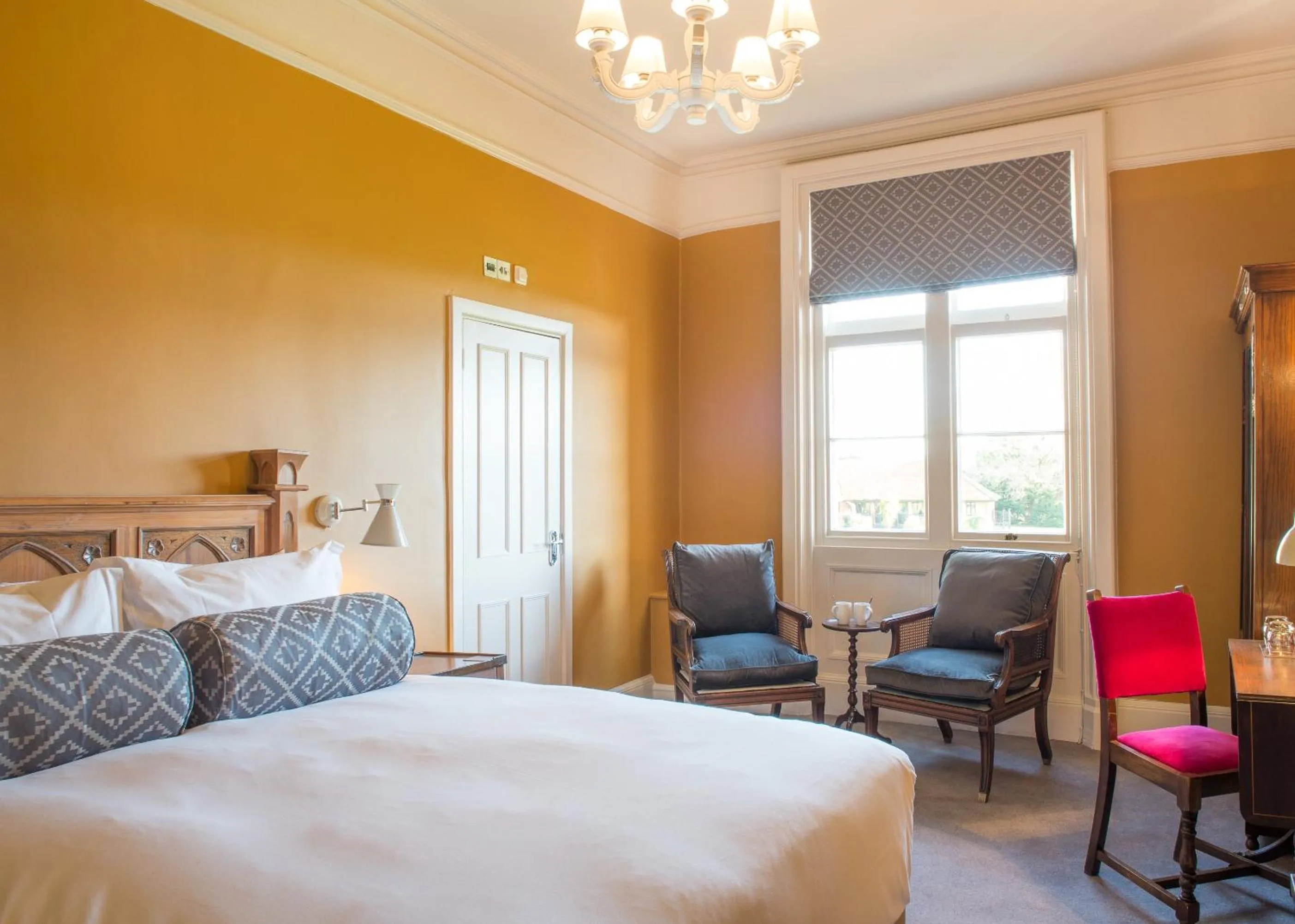 Classic Double Room - single occupancy in Burley Manor