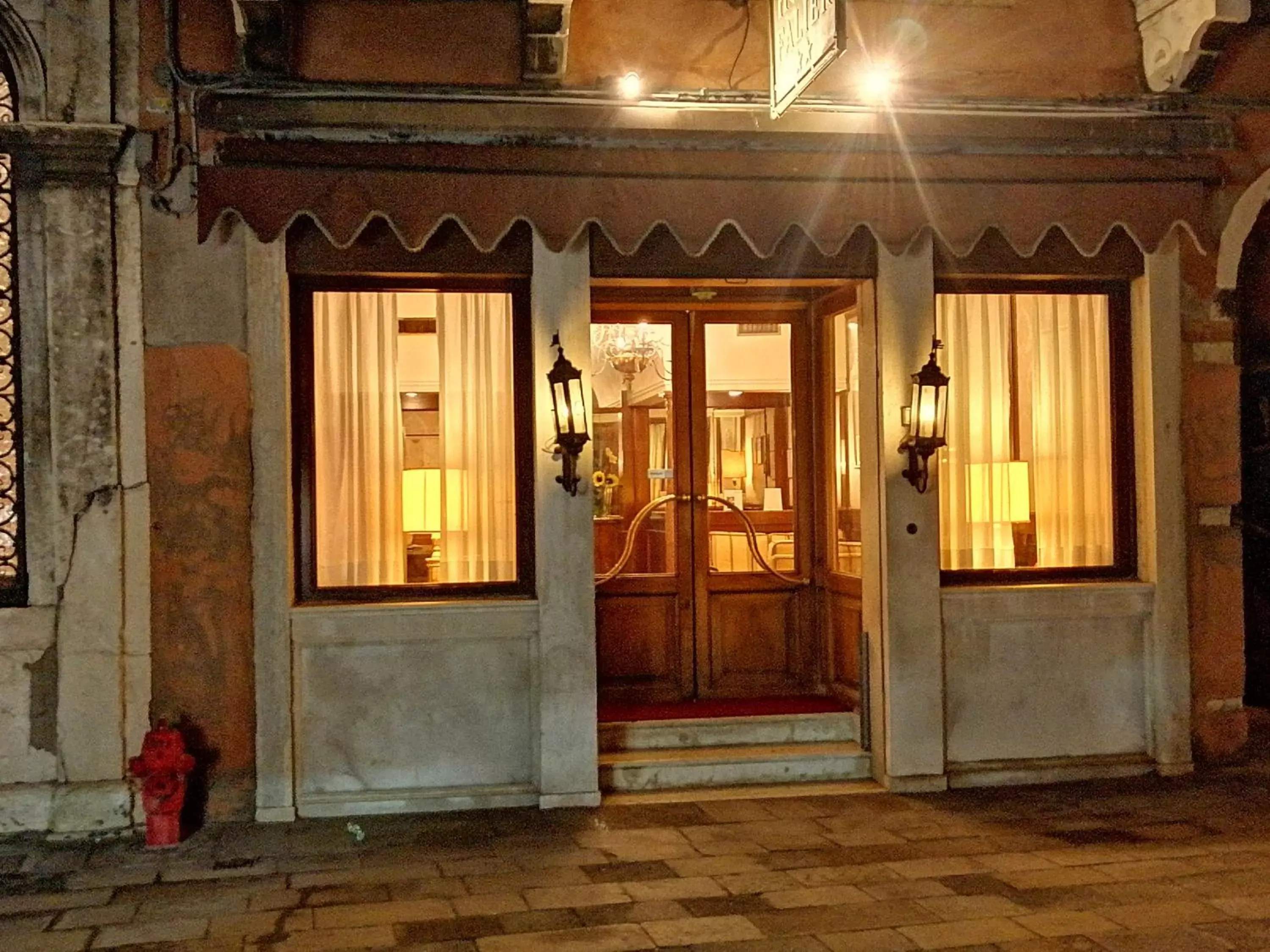 Facade/entrance in Hotel Falier