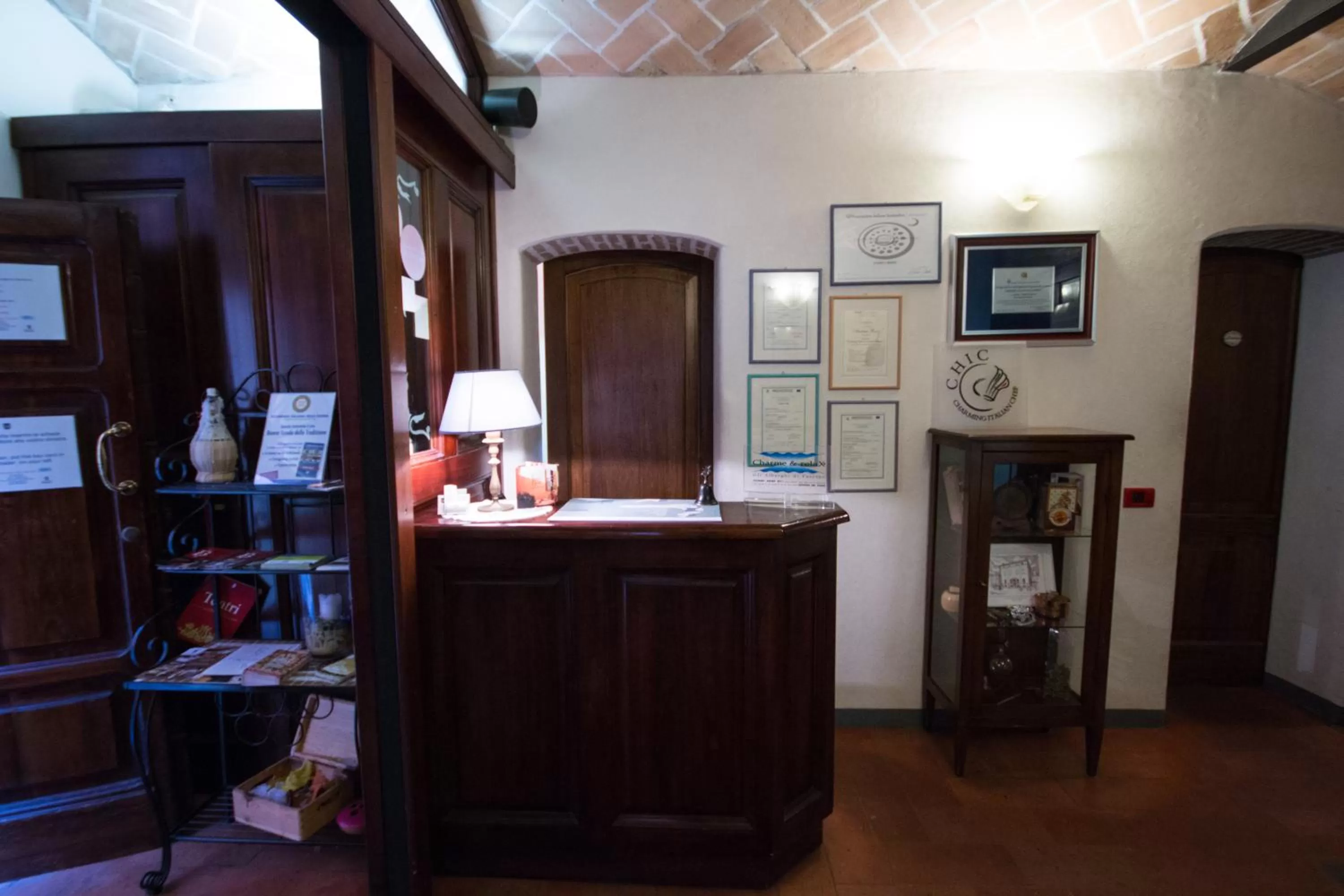 Lobby or reception in Locanda Del Feudo Suite & Restaurant