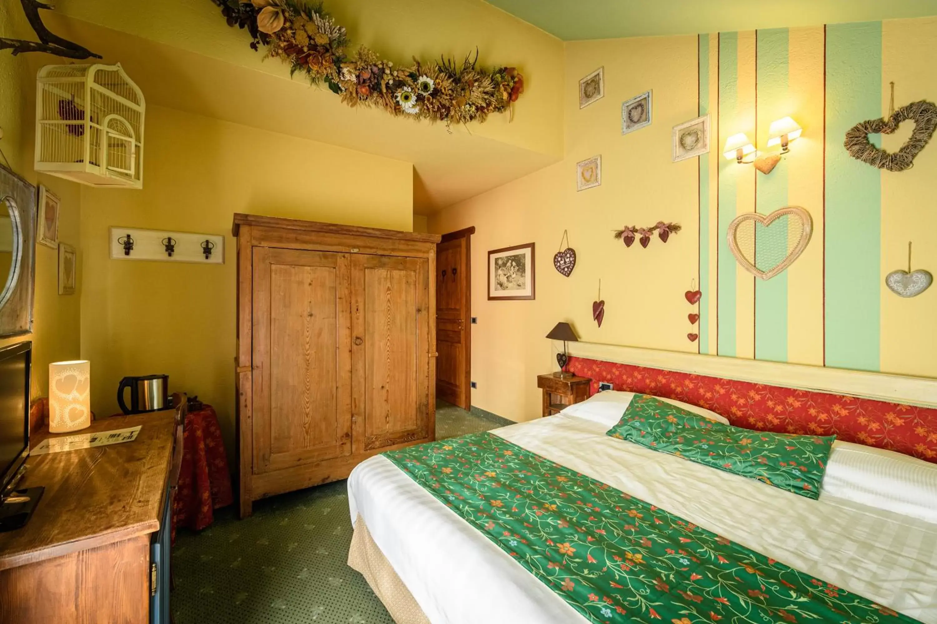 Bedroom in Hotel Chalet La Meridiana