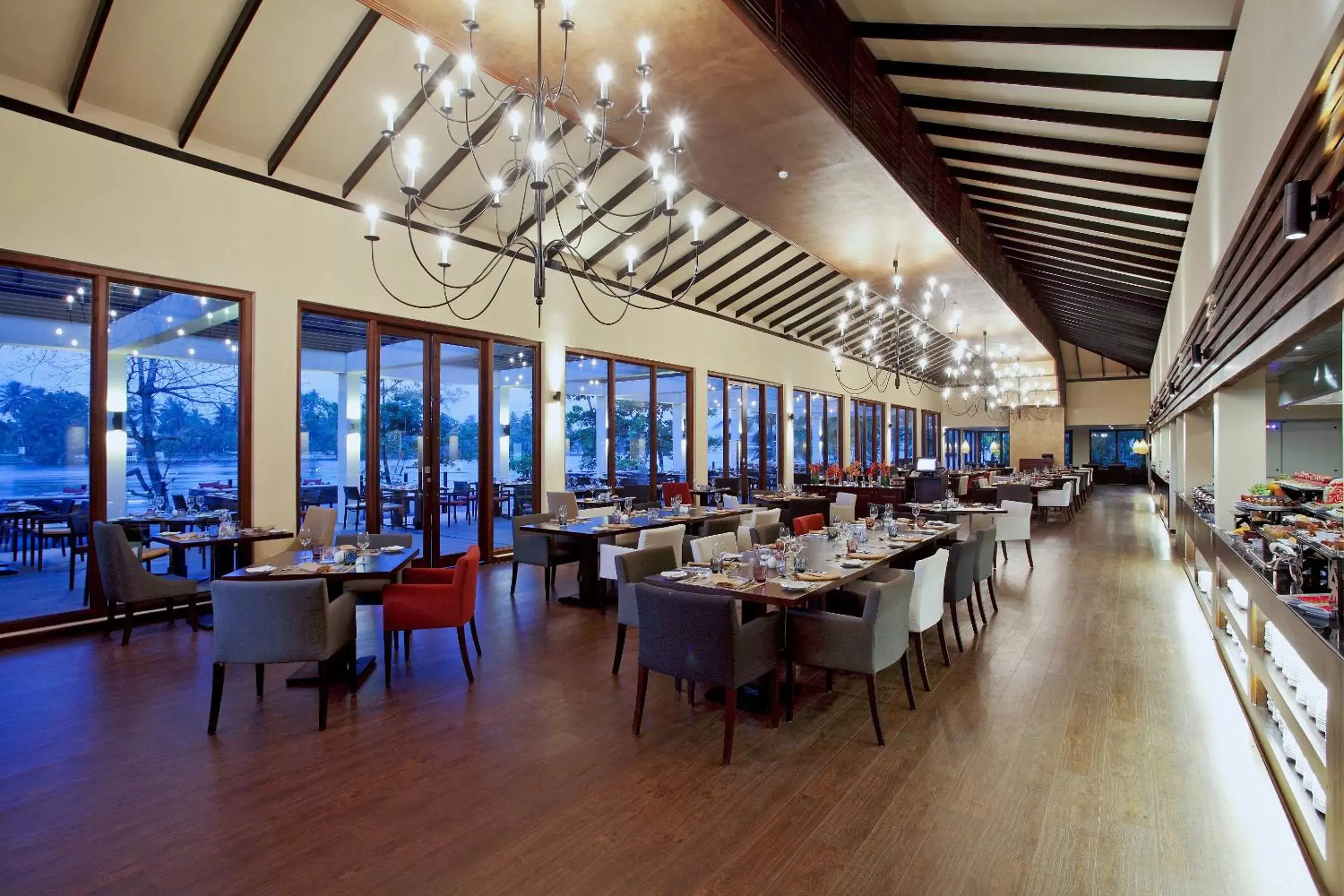 Restaurant/Places to Eat in Centara Ceysands Resort & Spa Sri Lanka