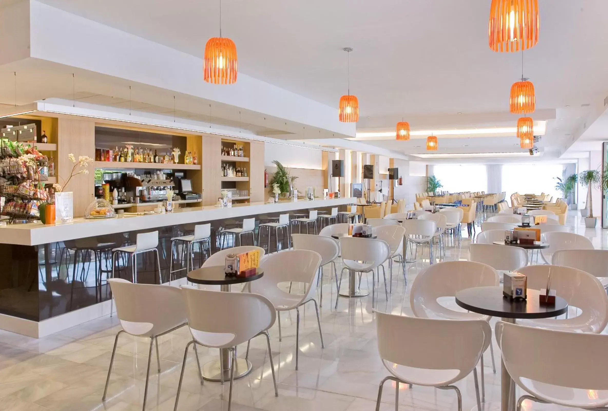 Restaurant/Places to Eat in Hotel RH Bayren Parc