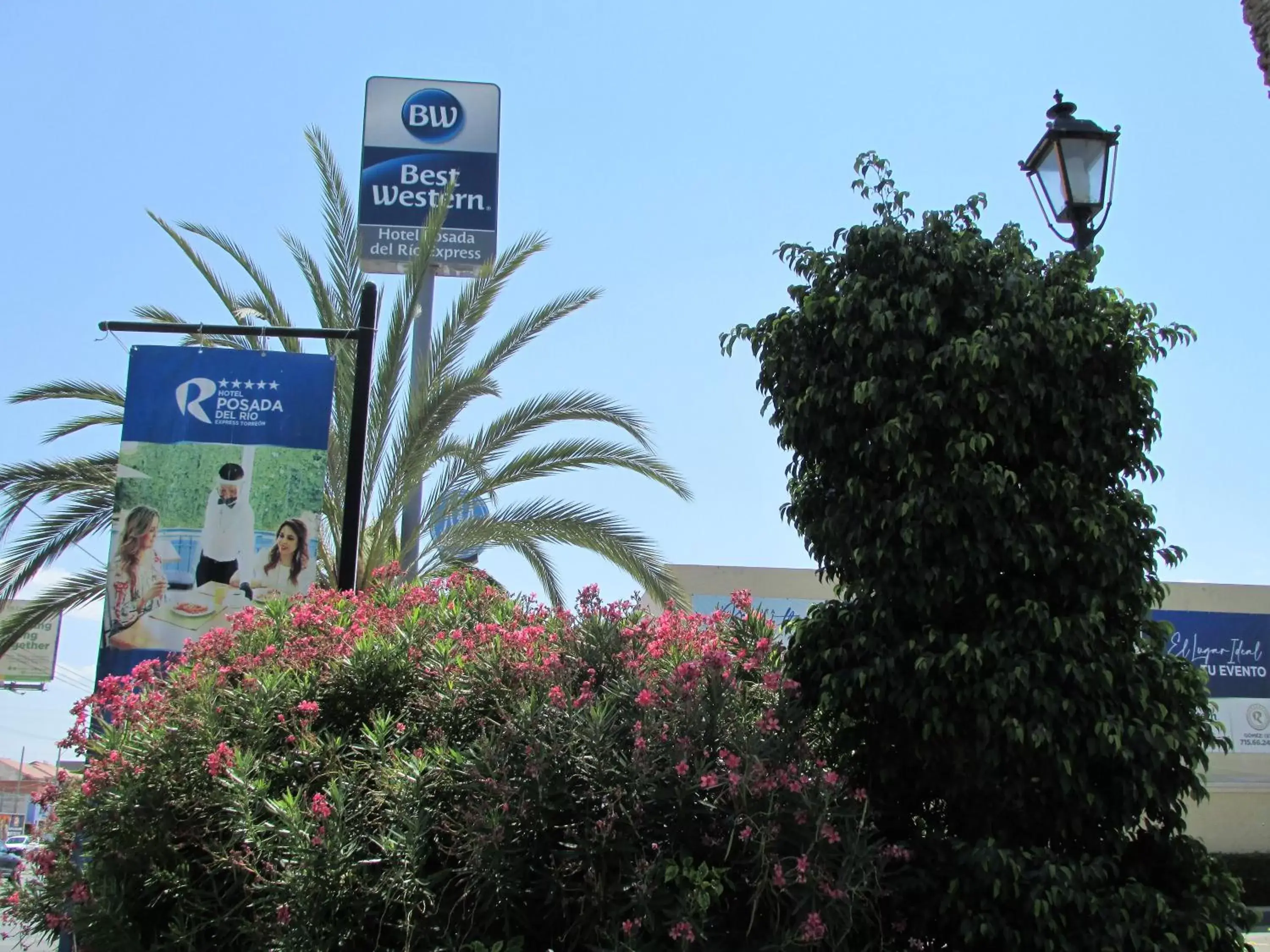 Property building in Best Western Hotel Posada Del Rio Express Property building in Best Western Hotel Posada Del Rio Express