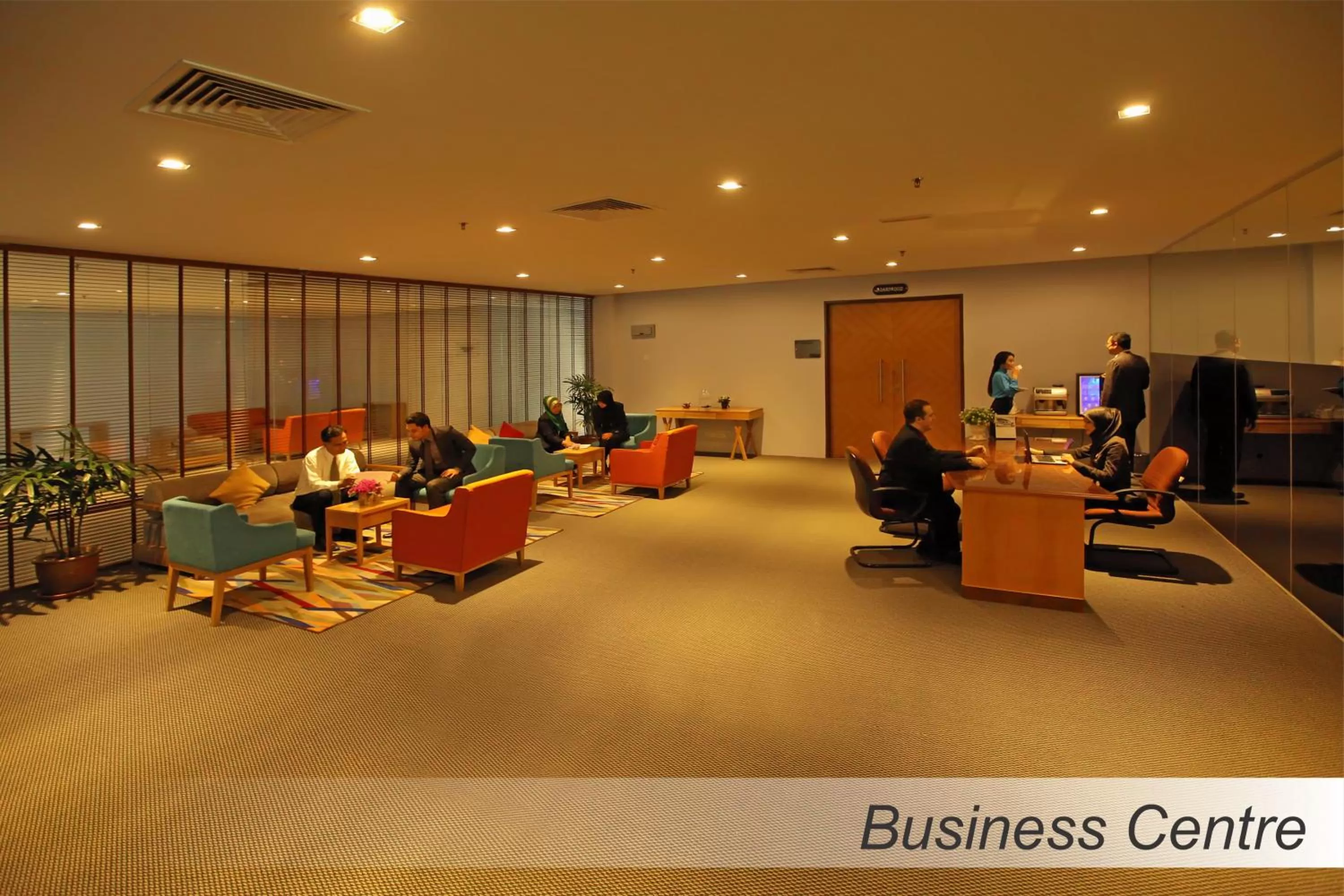 Text overlay in Casuarina@Meru