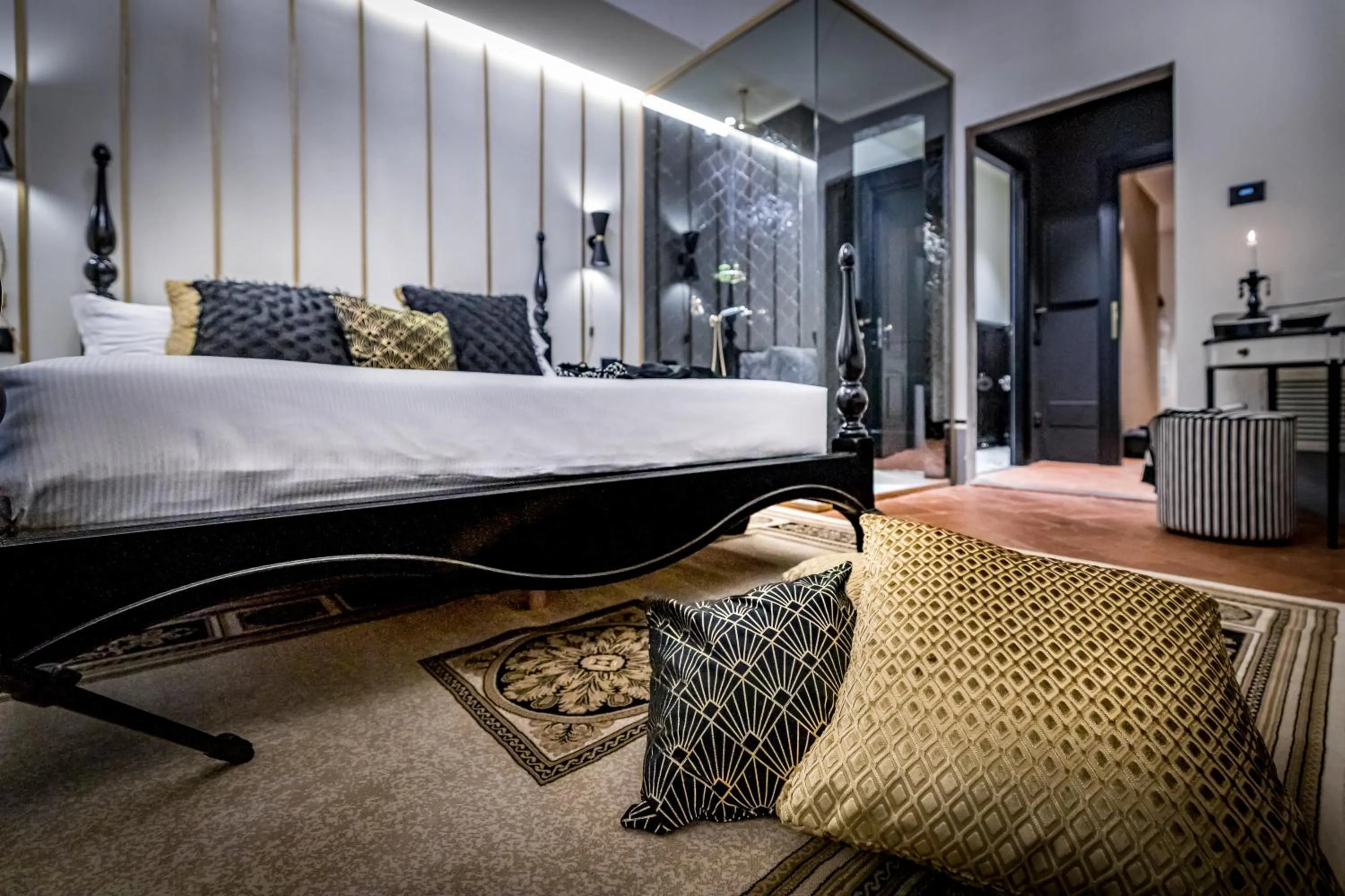 Bedroom, Bed in Palazzo Bianca Cappello Residenza d'Epoca