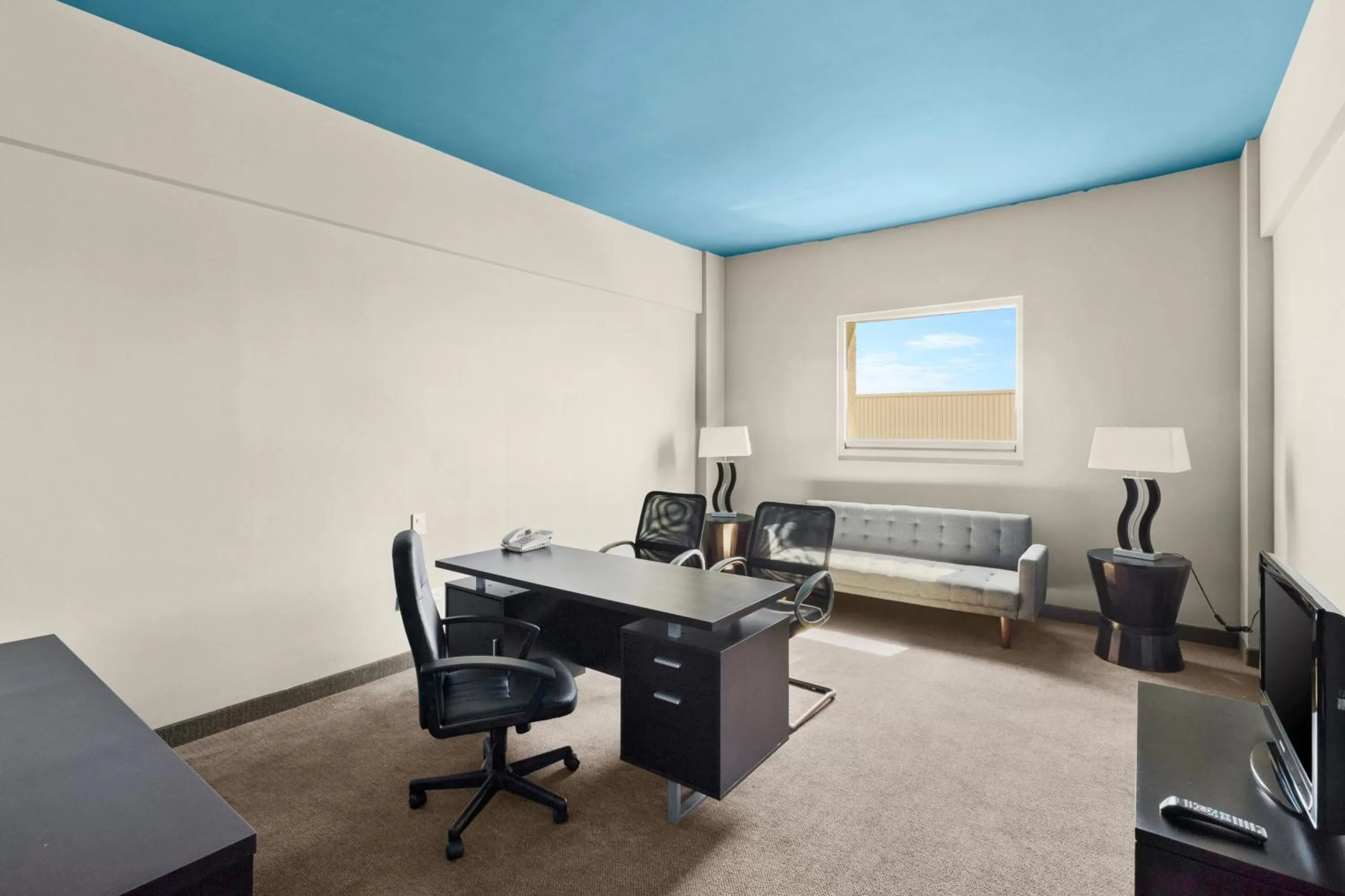 Business facilities in Hotel Aeropuerto Los Cabos