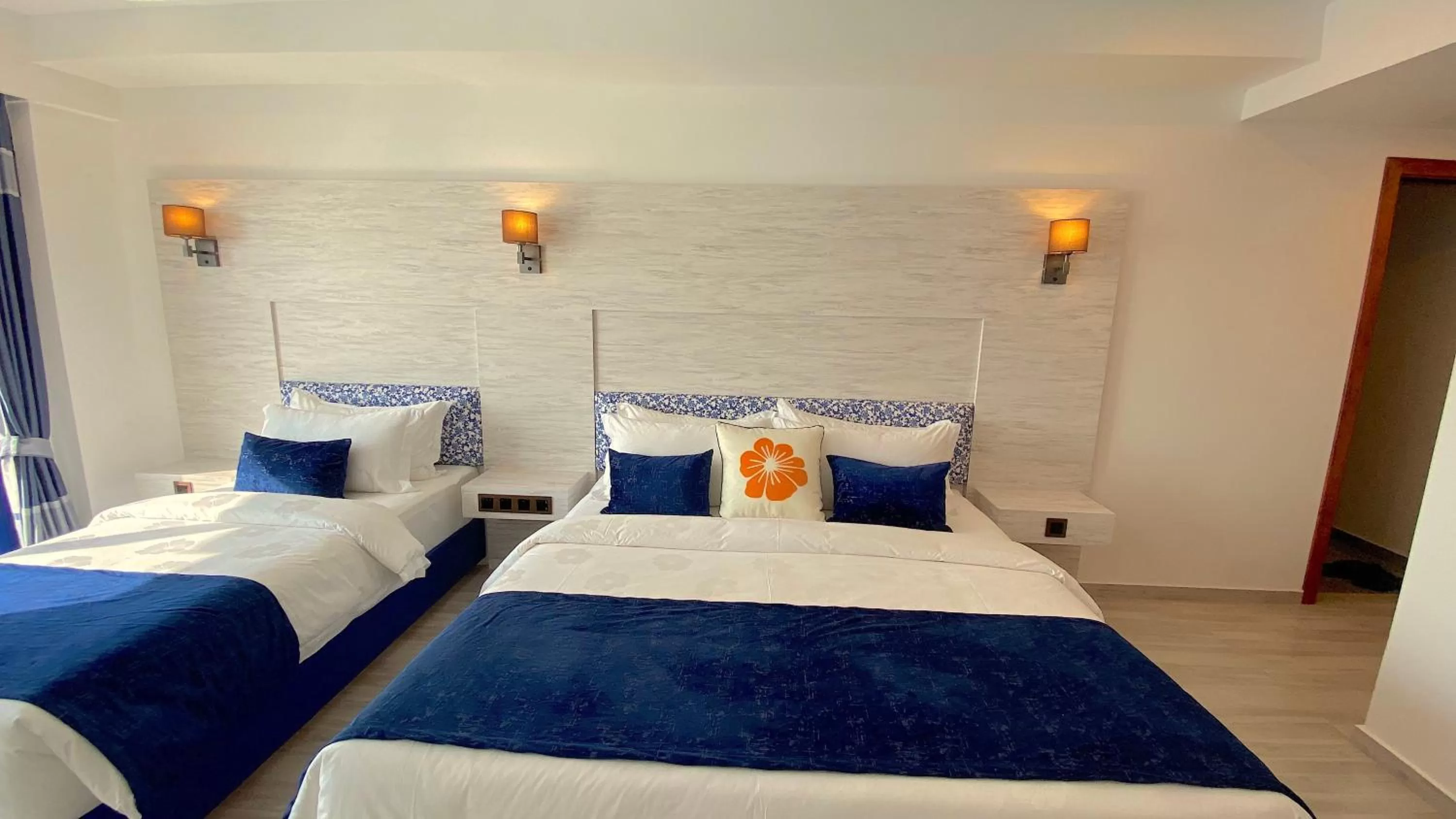 Bed in Kaani Palm Beach