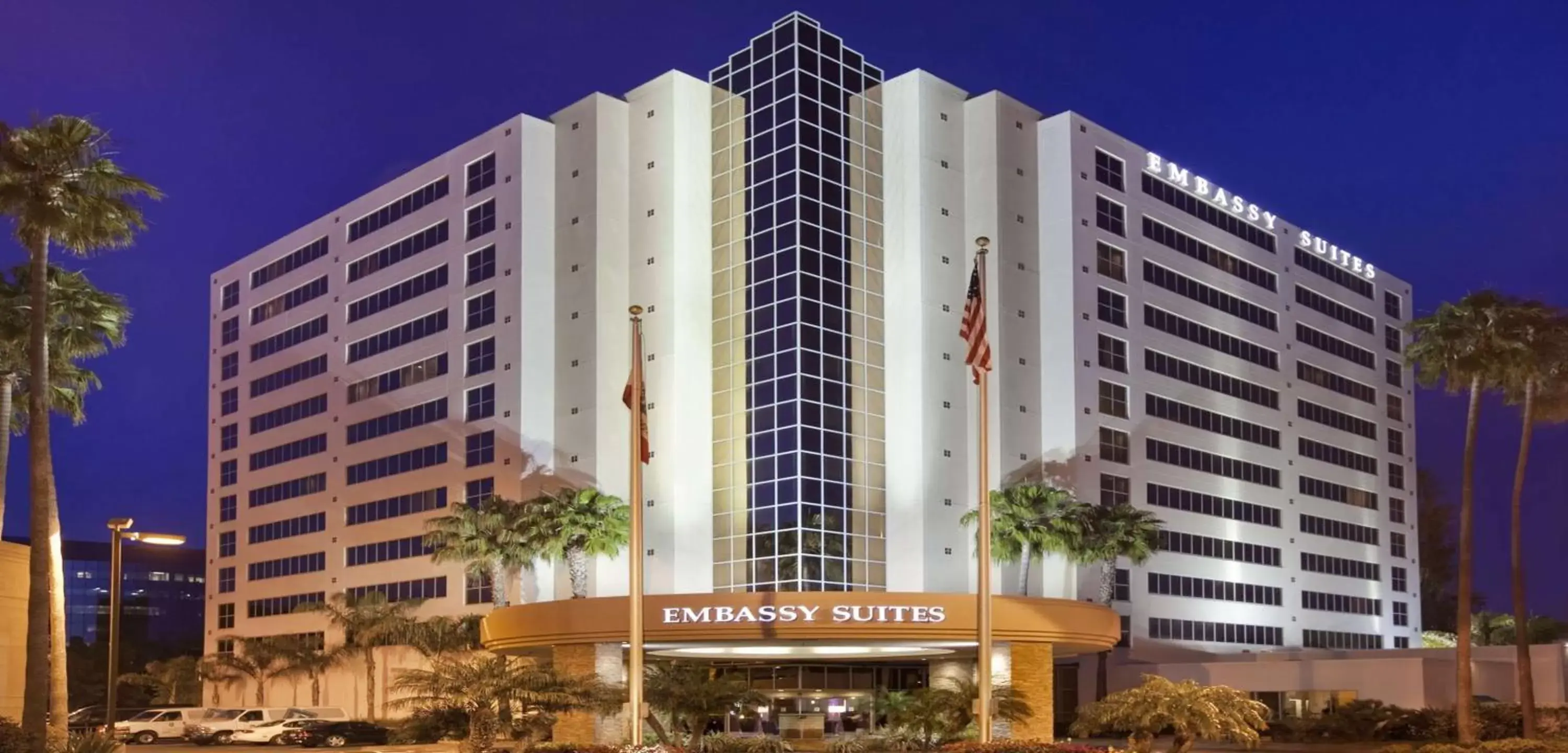 Property Building in Embassy Suites by Hilton San Diego La Jolla
